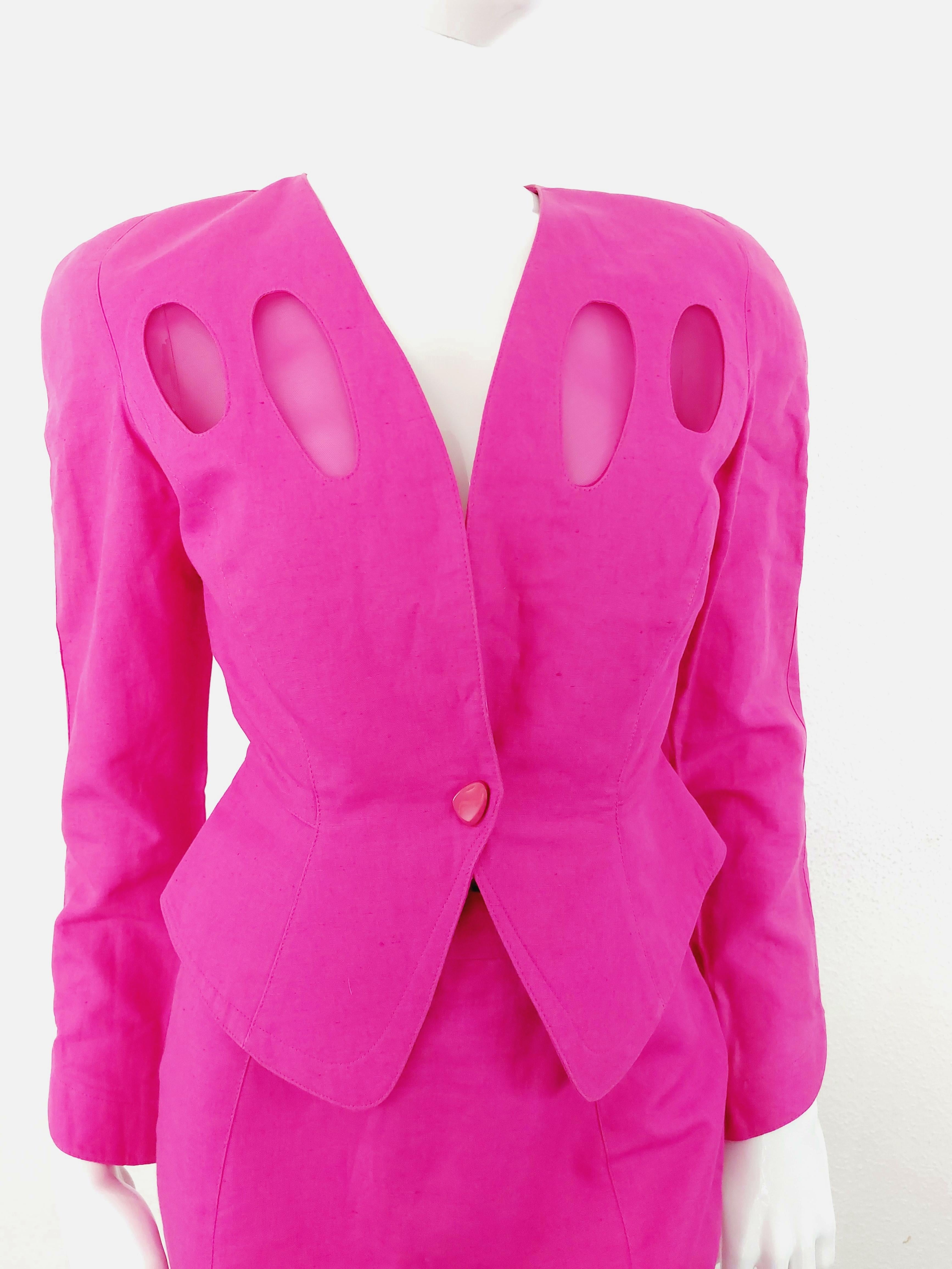 Thierry Mugler 1980s Pink Sculptural Hourglass Cutout Transparent Skirt Suit Set In Good Condition In PARIS, FR