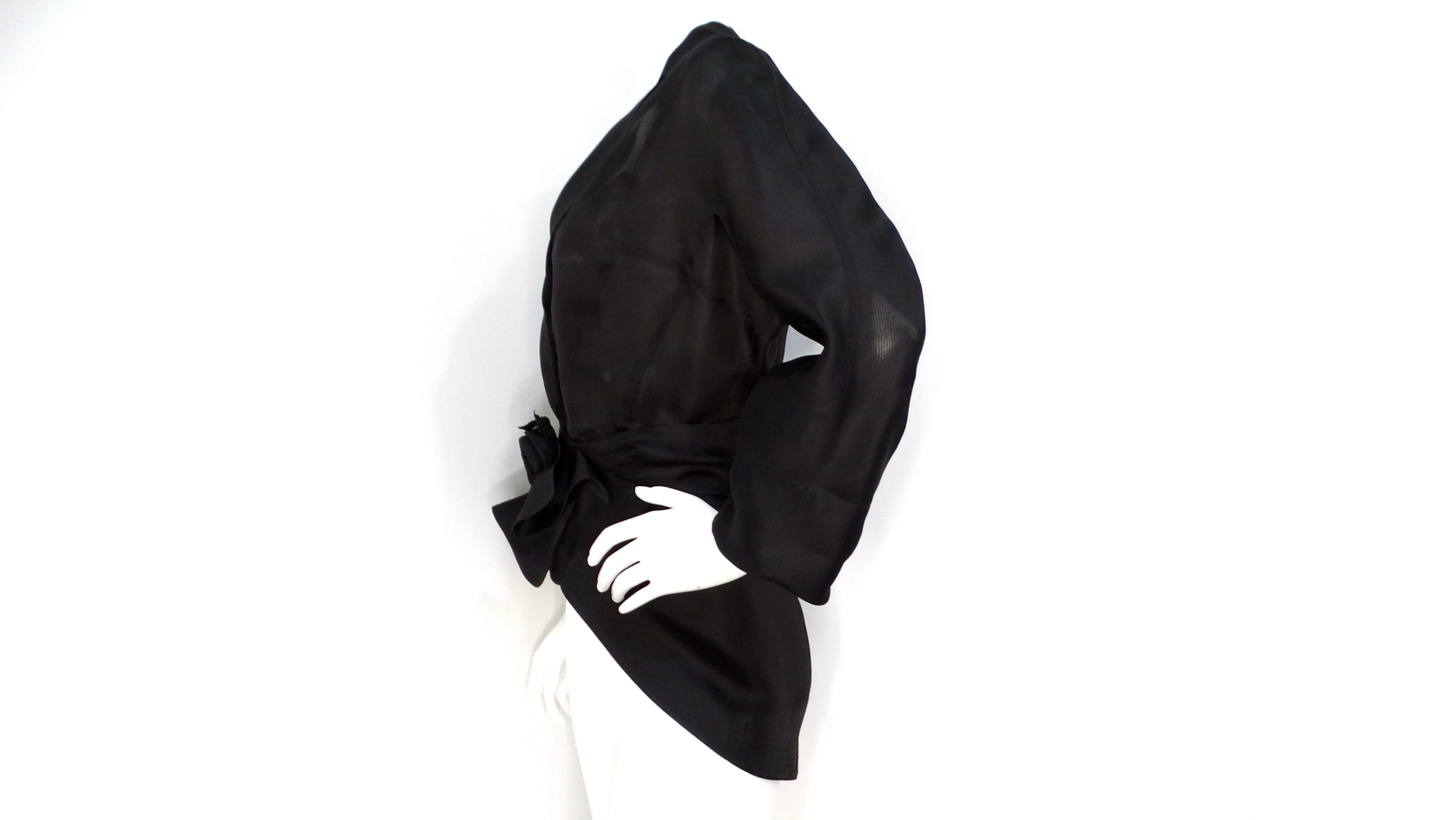 Thierry Mugler 1990s Giacca con cintura in seta nera e rosa trasparente in vendita 3