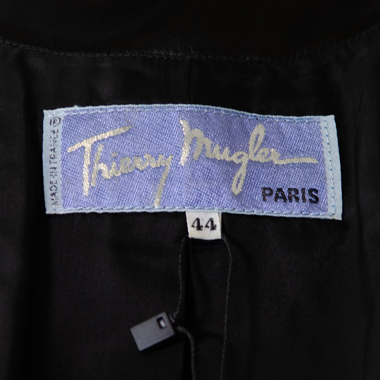 THIERRY MUGLER 1990s Sculptural Tailored Hourglass Suit For Sale 1