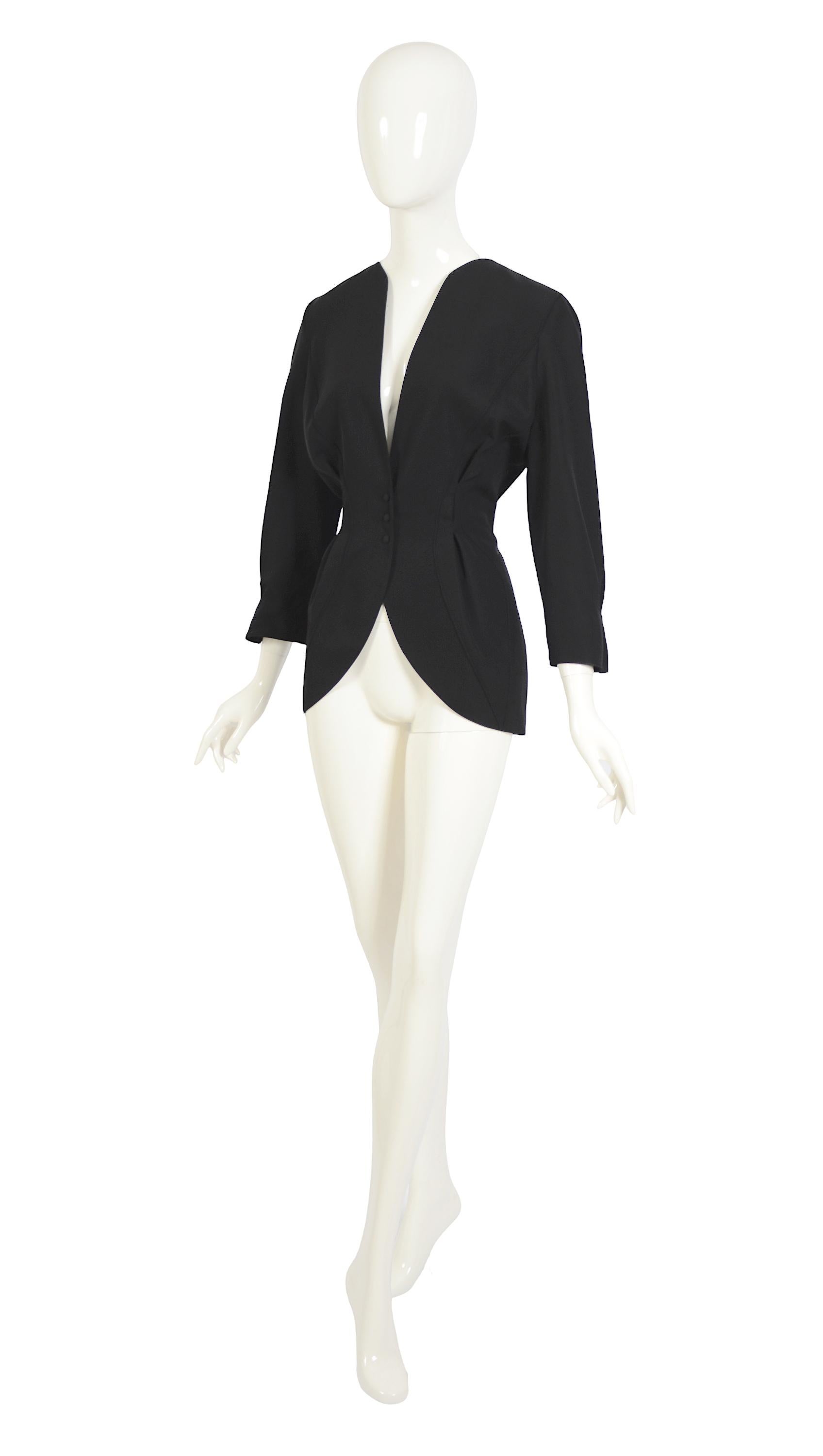 Thierry Mugler 1990s Vintage Timeless Black Wool Jacket In Excellent Condition For Sale In Antwerpen, Vlaams Gewest