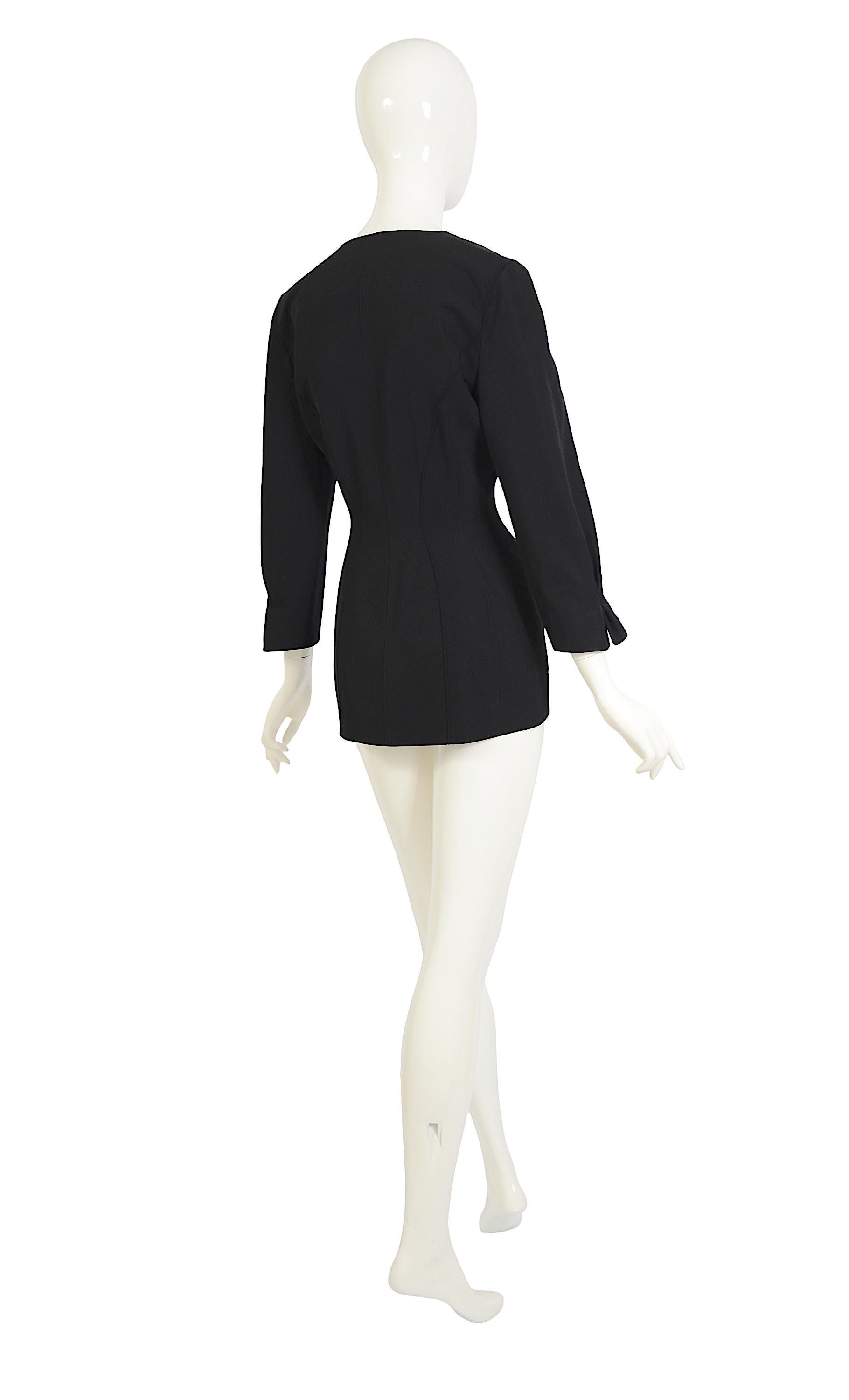 Thierry Mugler 1990s Vintage Timeless Black Wool Jacket For Sale 3