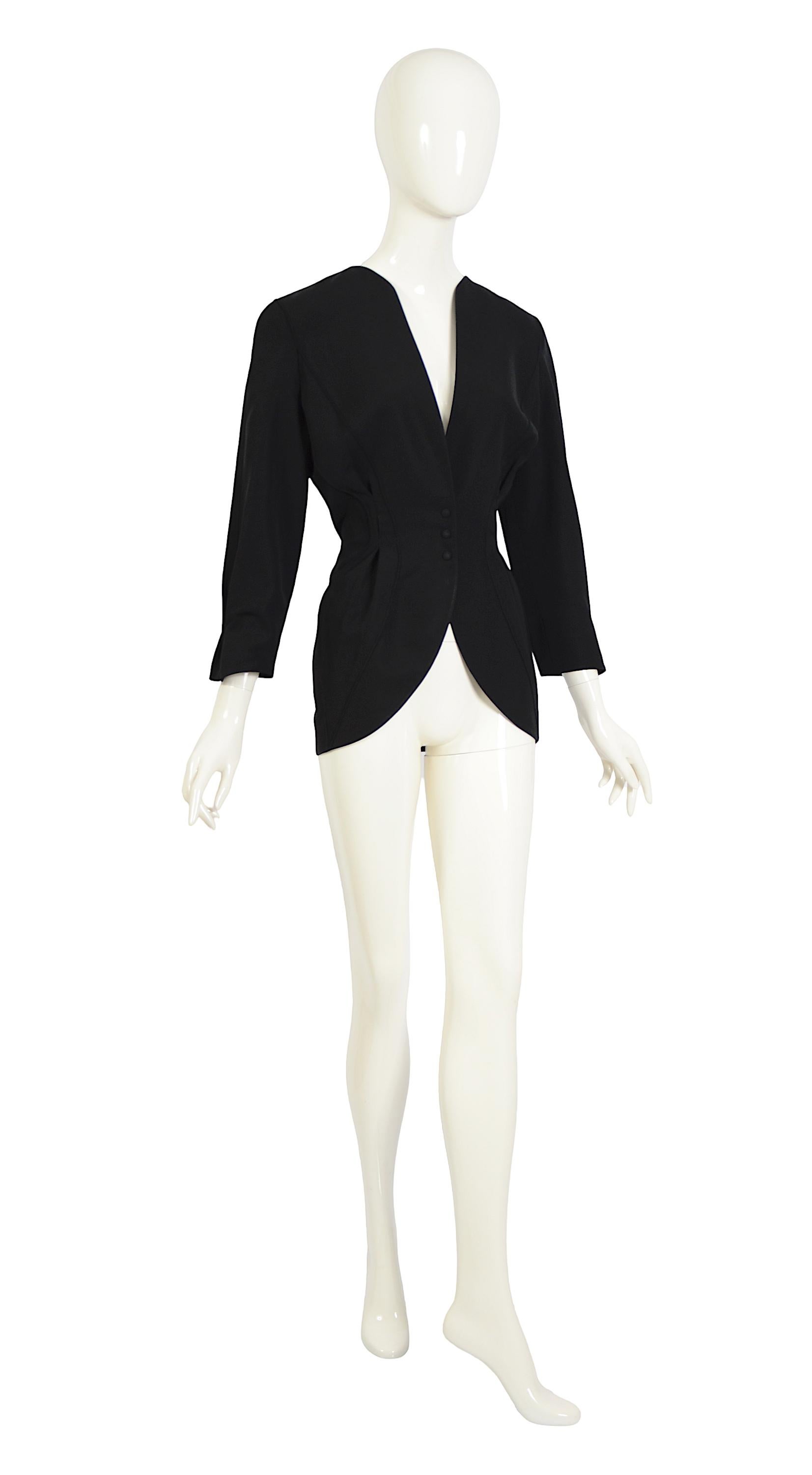 Thierry Mugler 1990s Vintage Timeless Black Wool Jacket For Sale 6