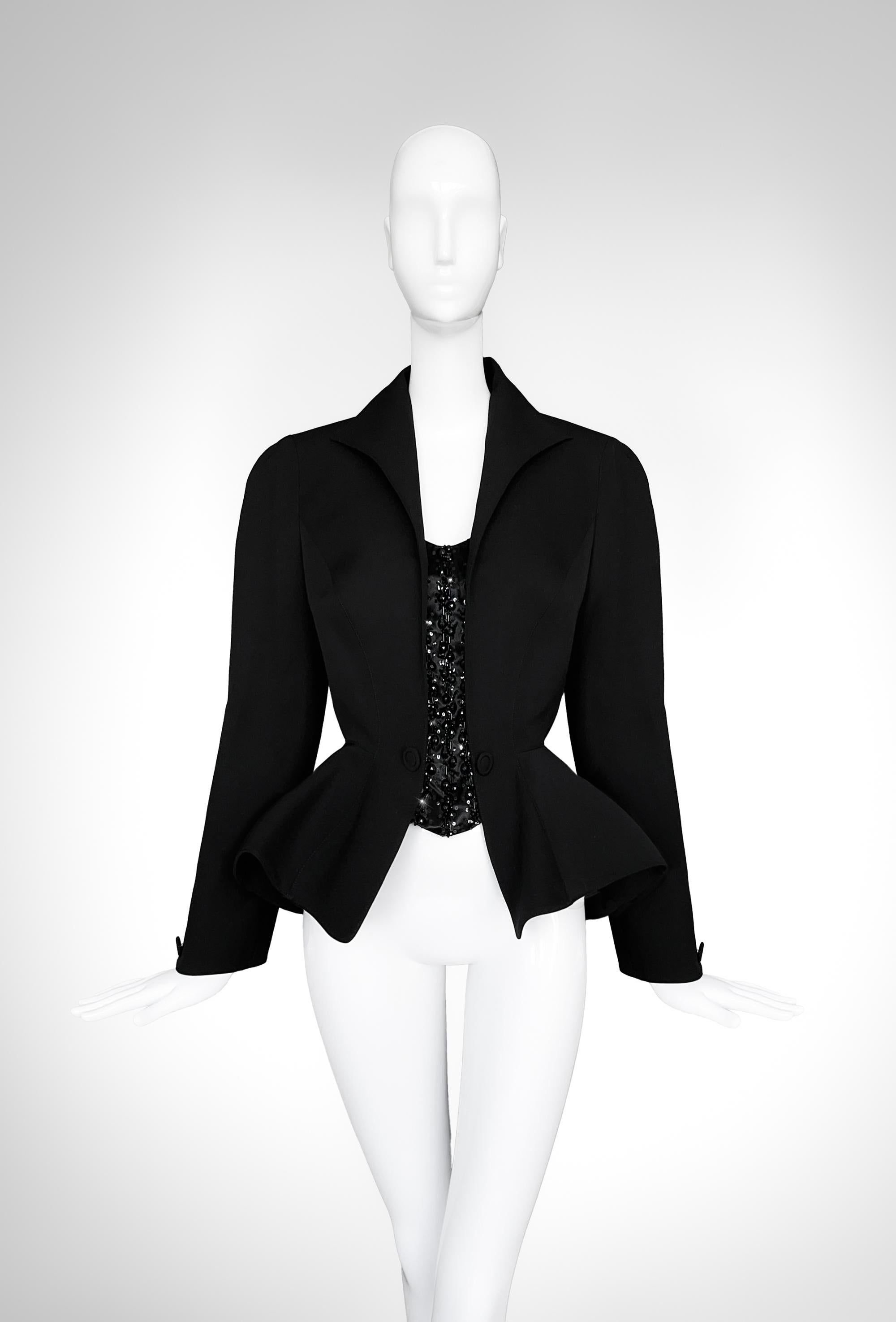 Thierry Mugler 1996 Les Amazones Chaqueta escultural de cristal negro en Excelente estado para la venta en Berlin, BE
