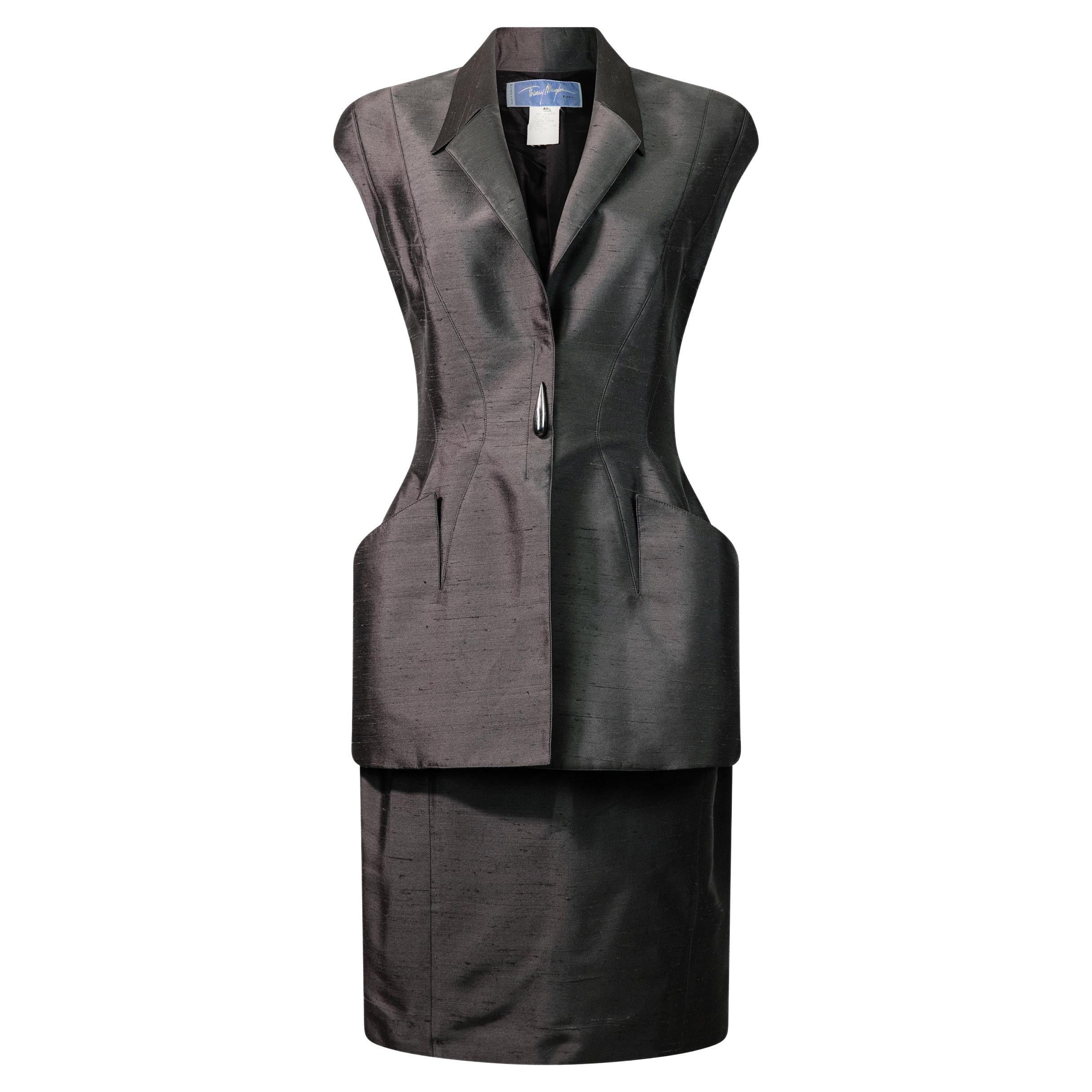 THIERRY MUGLER 1998 Textured Silk Skirt Suit Grey Futuristic Style