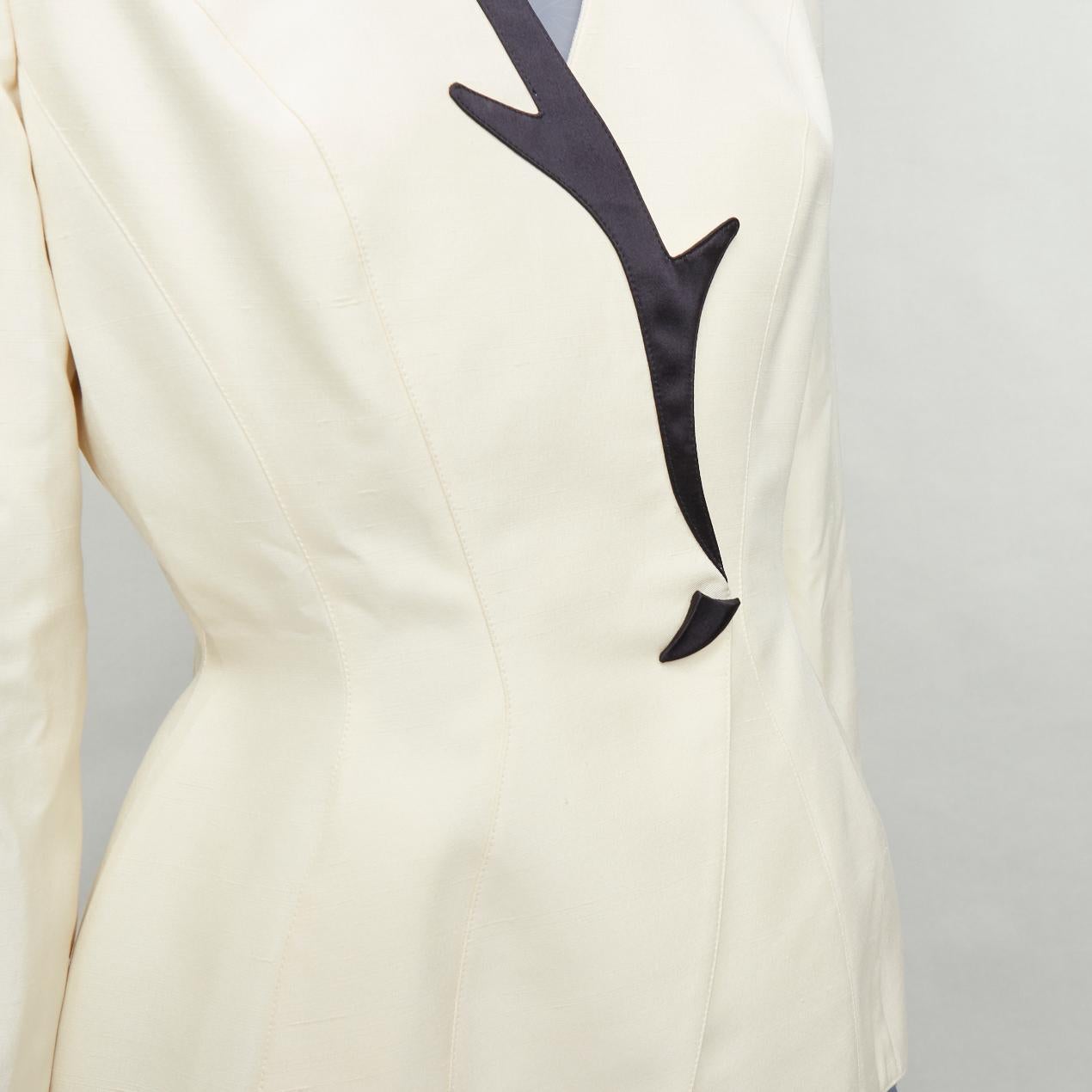 THIERRY MUGLER 1998 Vintage off white cotton border collar peplum blazer FR40 L For Sale 2