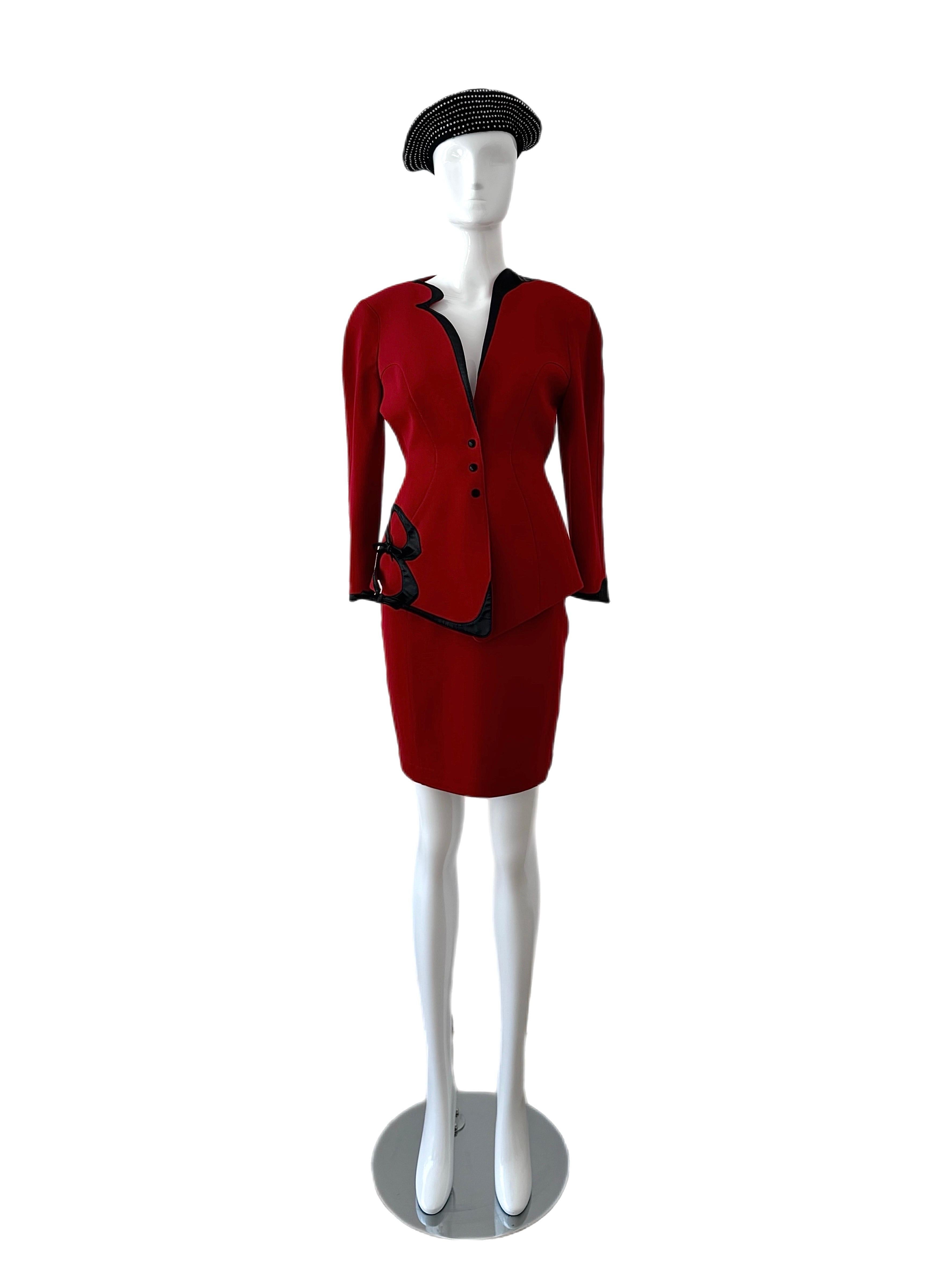 THIERRY MUGLER 80s/90s Vintage Cut-Out Skirt Suit Set Red + Black Cinched Waist For Sale 2