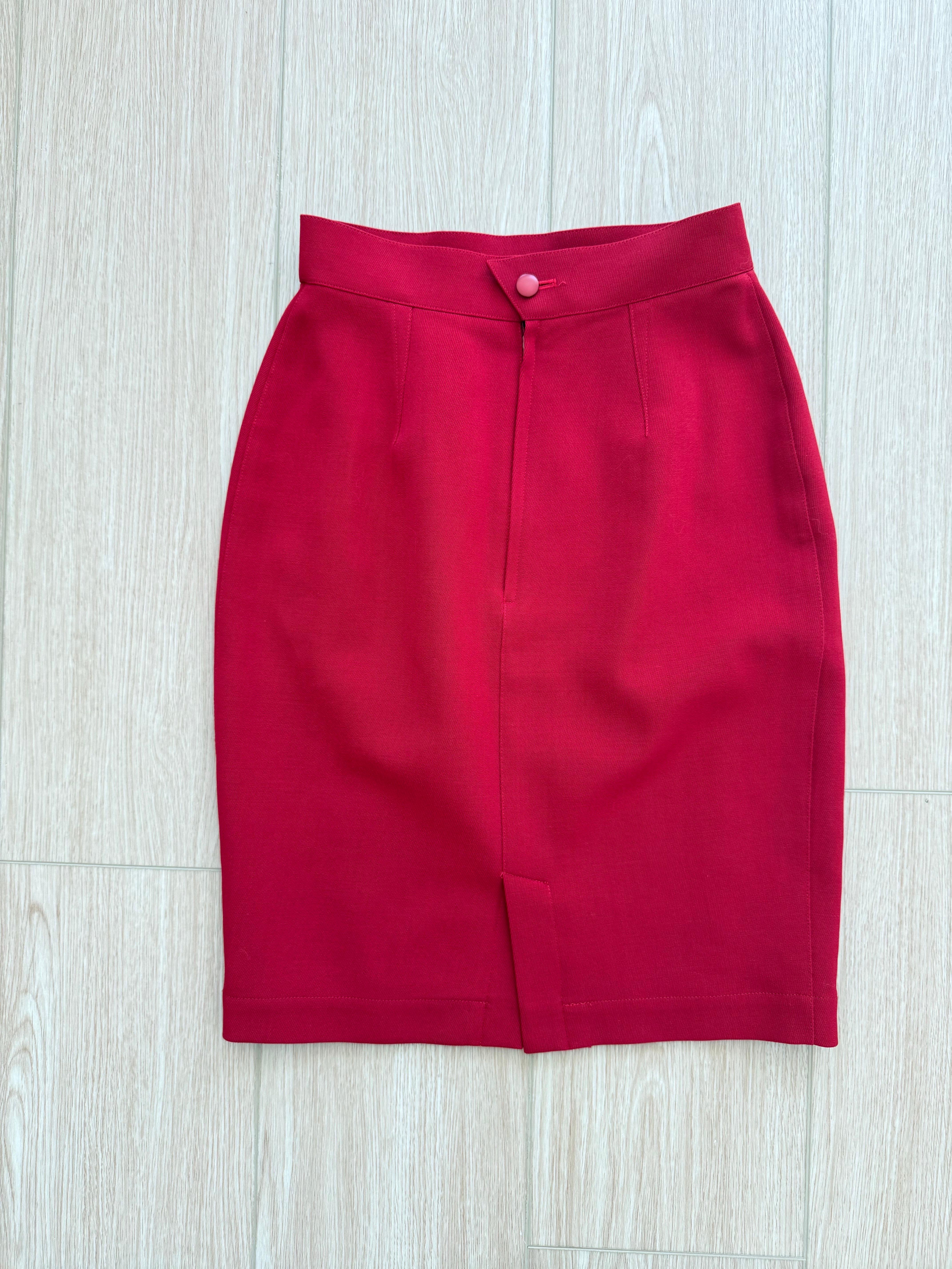 THIERRY MUGLER 80s/90s Vintage Cut-Out Skirt Suit Set Red + Black Cinched Waist For Sale 3