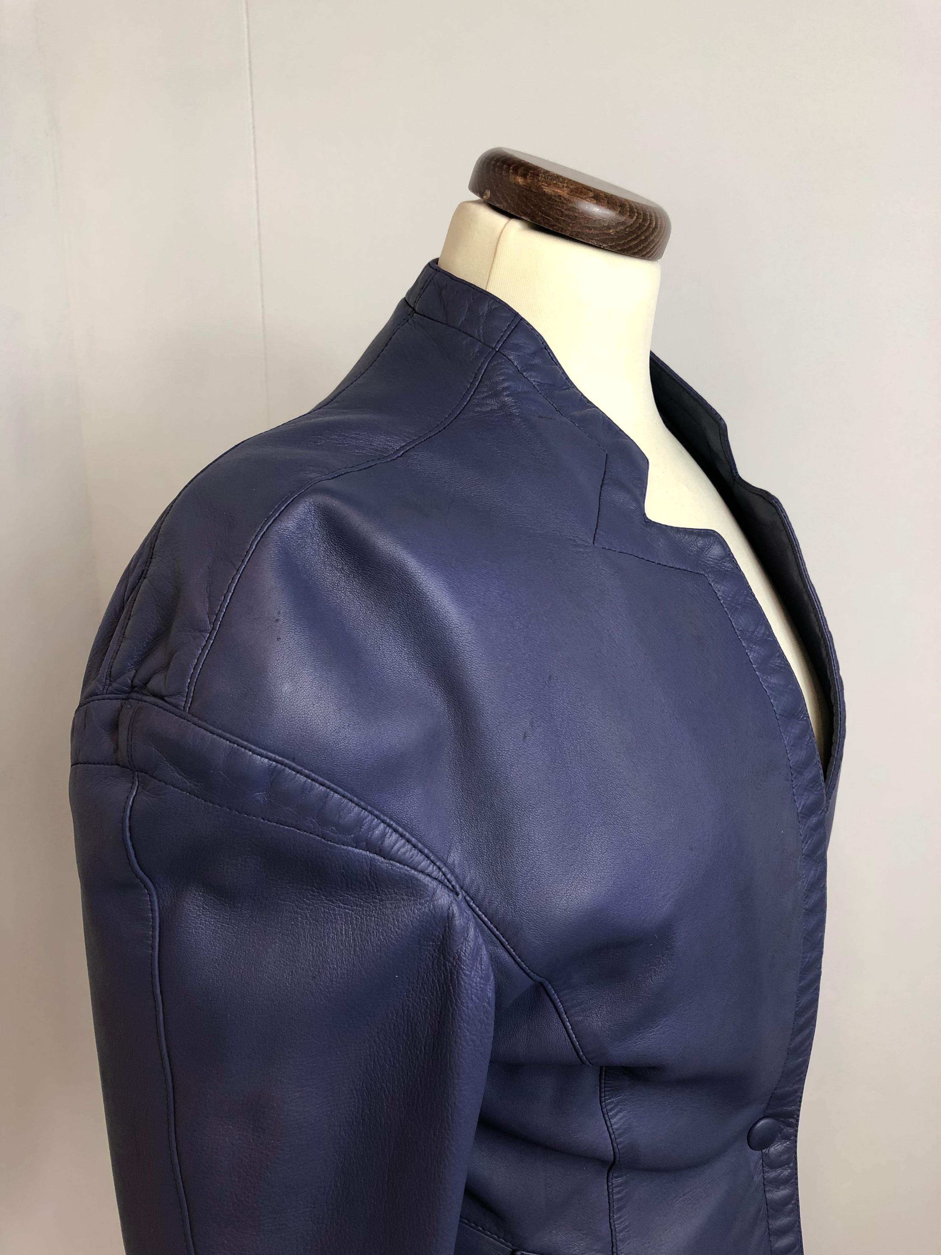 Black Thierry Mugler 80s violet Jacket