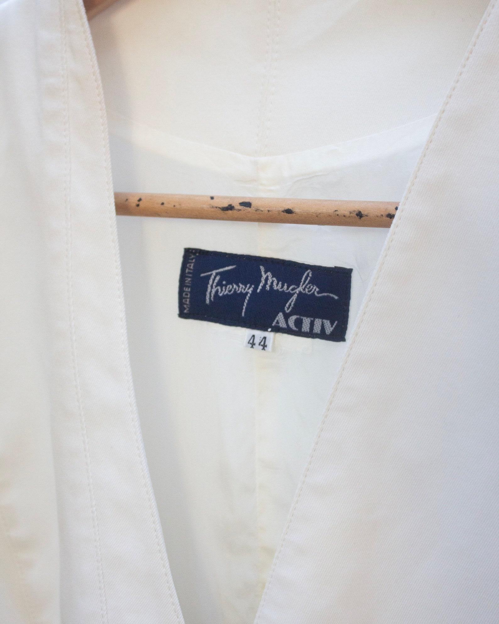 Thierry Mugler Activ 90's white cotton dramatic architectural skirt suit For Sale 3