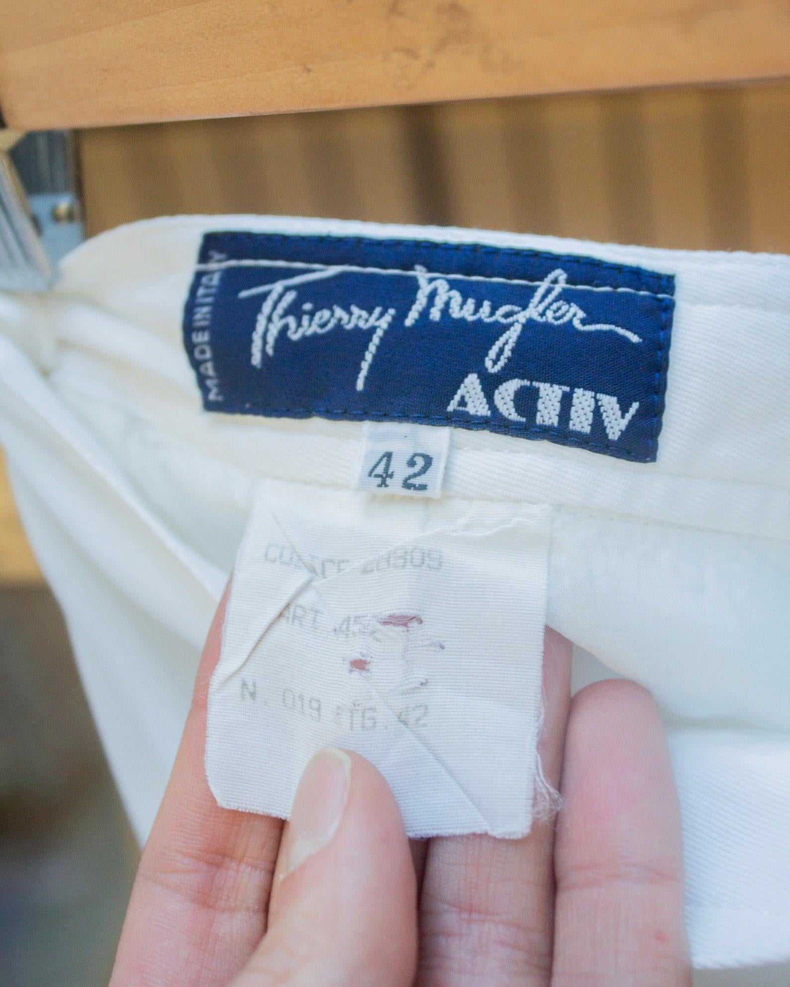Thierry Mugler Activ 90's white cotton dramatic architectural skirt suit For Sale 4