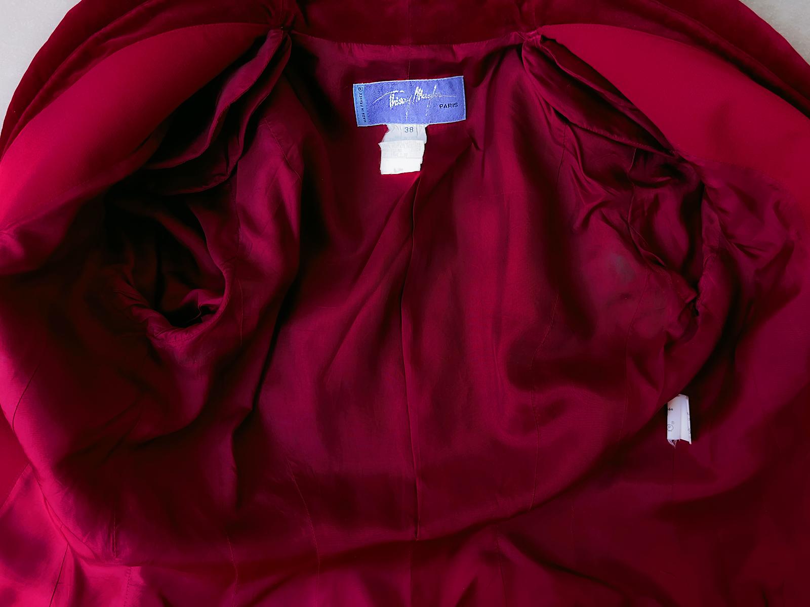 Thierry Mugler Archival FW 1997 Jacket Dramatic Sculptural Velvet Red For Sale 6