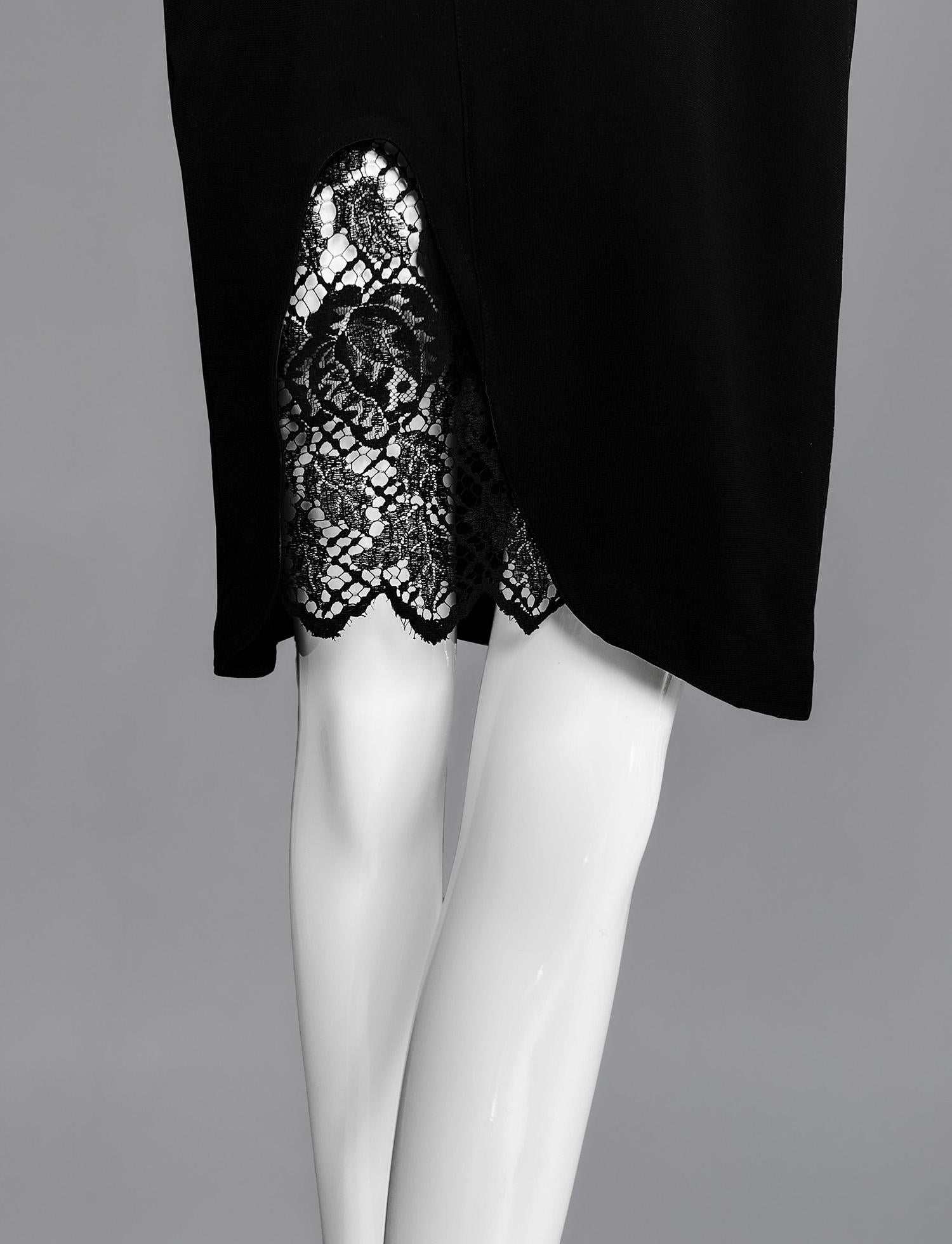 Thierry Mugler Vestido Negro FW 1992 Recortes de Encaje Cocktail en Excelente estado para la venta en Berlin, BE