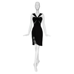 Abito nero Thierry Mugler FW 1992 con ritagli di pizzo Cocktail