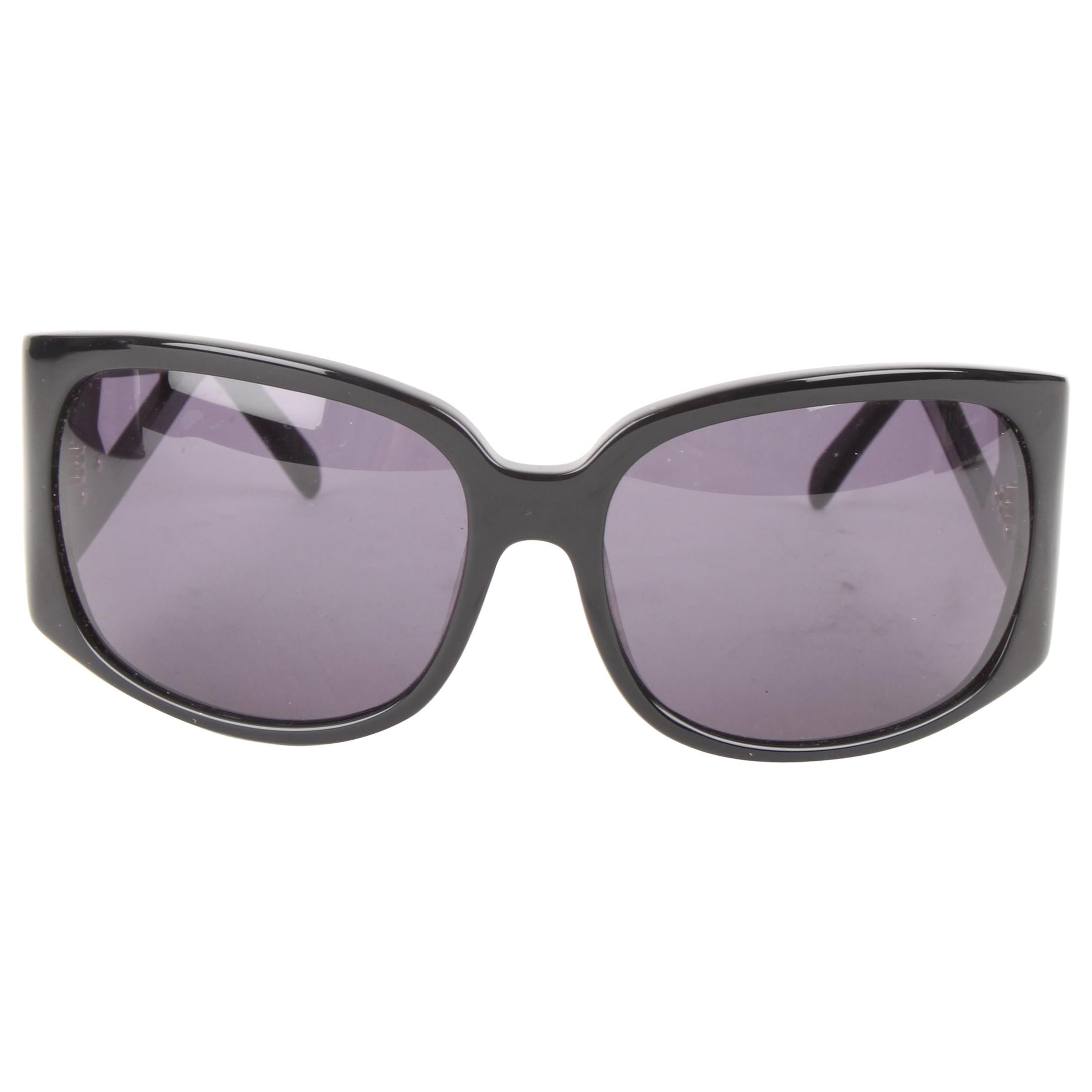 Thierry Mugler Black Lucite Star Swarovski Rhinestone Embellished Sunglasses For Sale