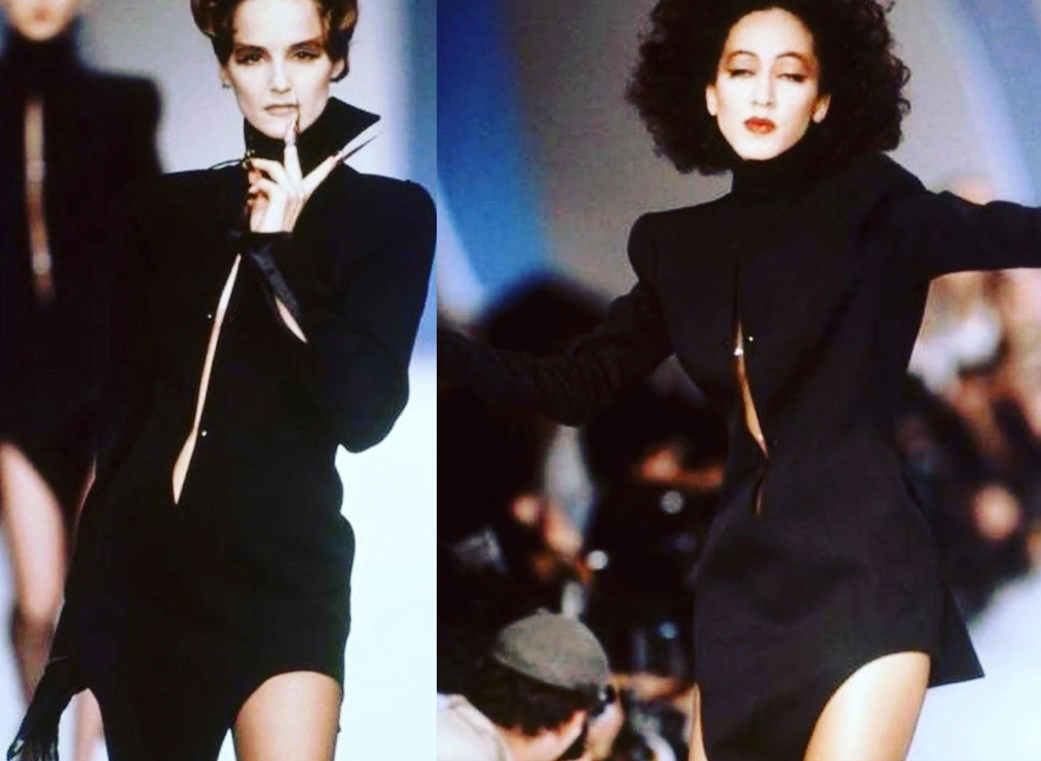 Robe en aileron de requin noir de Thierry Mugler 1989 Atlantes Avant Garde Pour femmes en vente