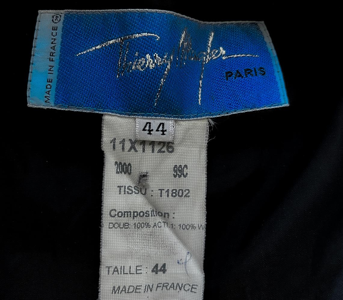 Thierry Mugler Traje Negro SS 1999 Les Salades Detalles Cromados Chaqueta Falda en venta 1