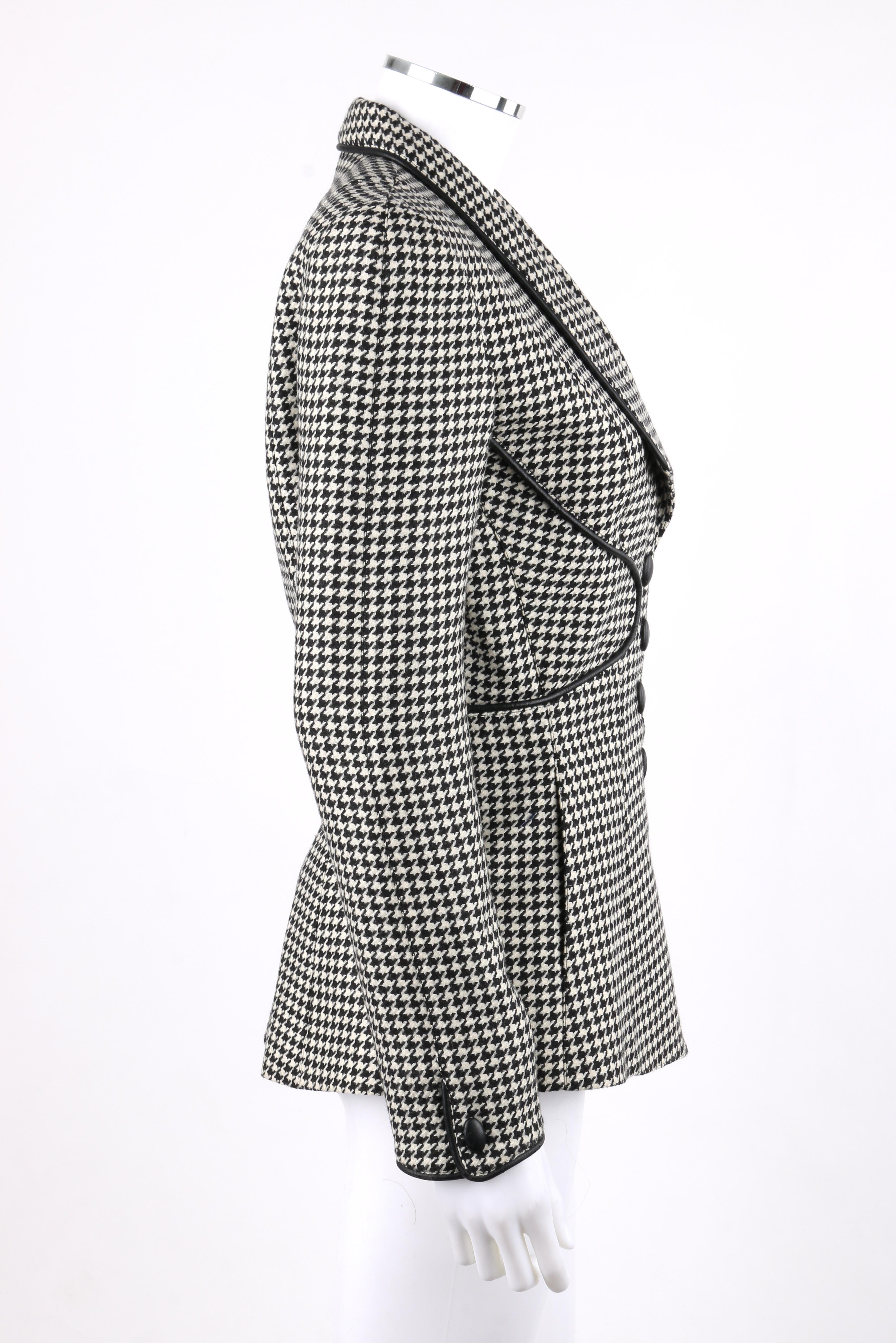 THIERRY MUGLER c.1980’s Black White Houndstooth Dogtooth Fitted Wool Blazer  In Good Condition In Thiensville, WI
