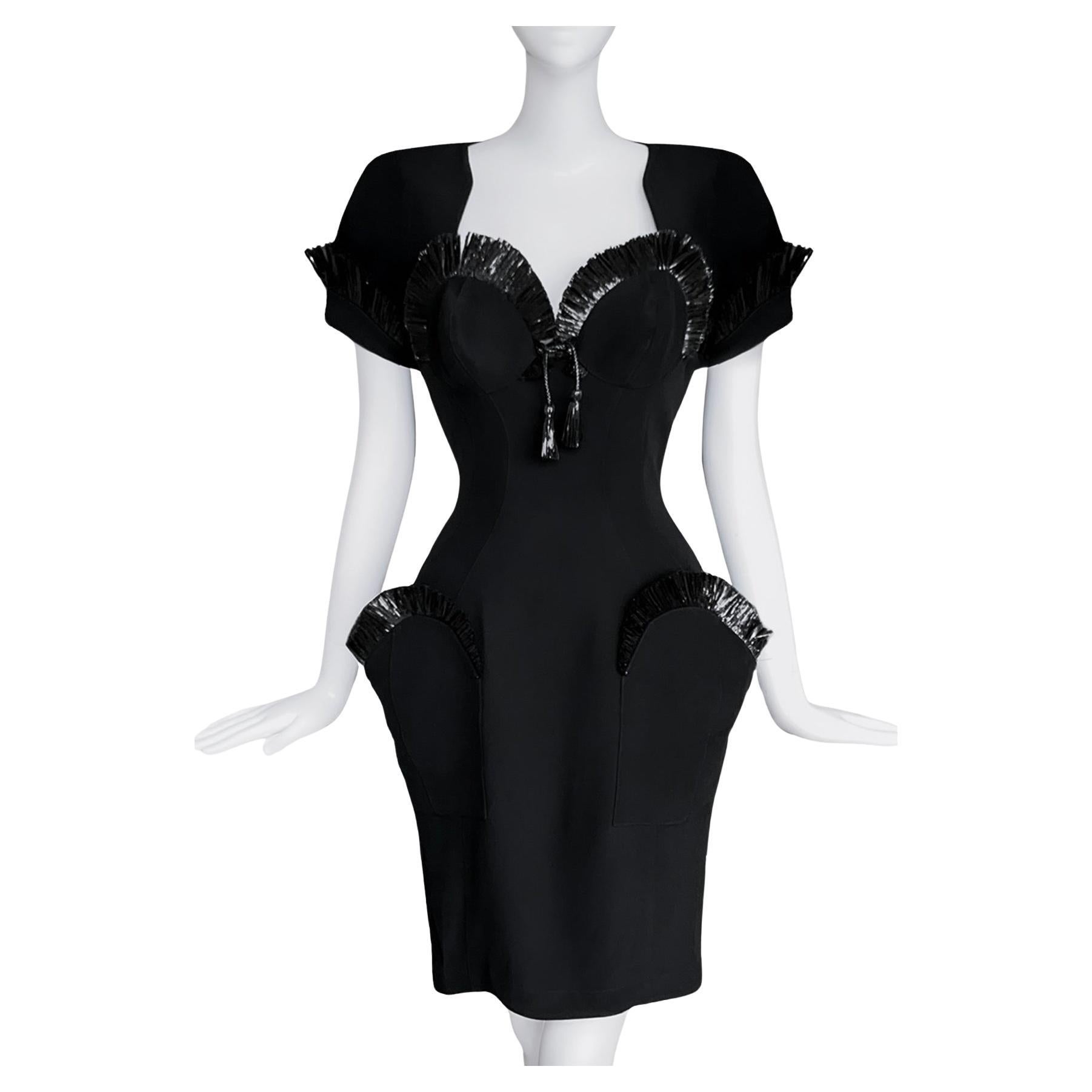 Thierry Mugler Cocktailkleid RAFFIA F/S 1995 Schwarz Dramatisch Kulturell