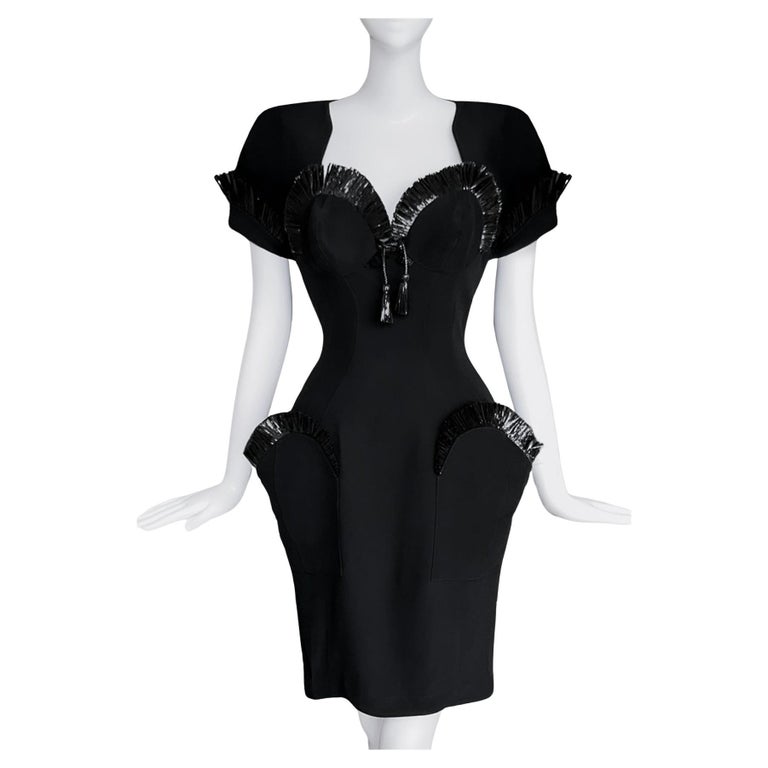 thierry mugler black dress F/W 1995 Thierry Mugler Sculpted Anatomical Long Sleeve Black Dress main image 1