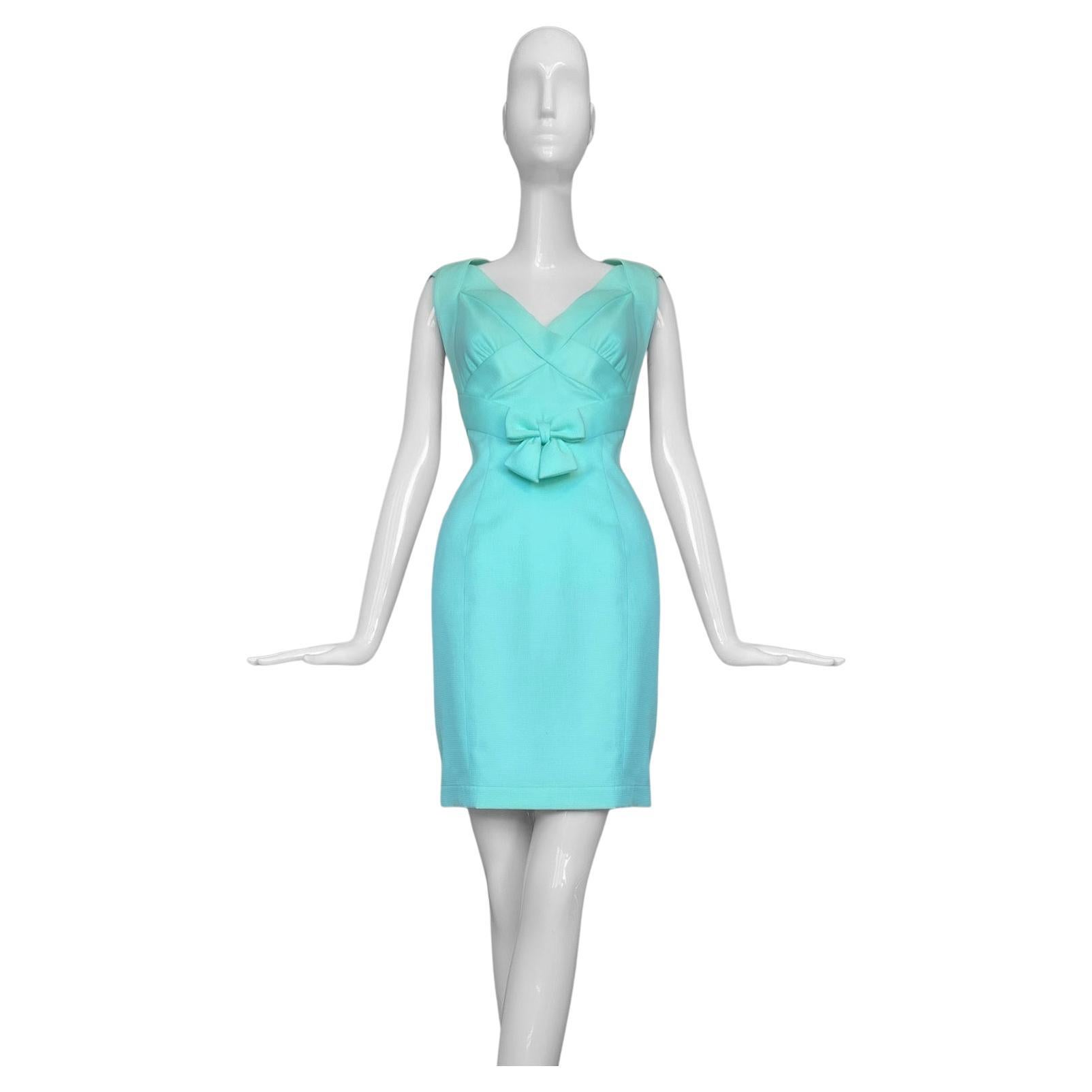 Robe de cocktail Thierry Mugler Corsage à nœud sculptural et crissc en vente