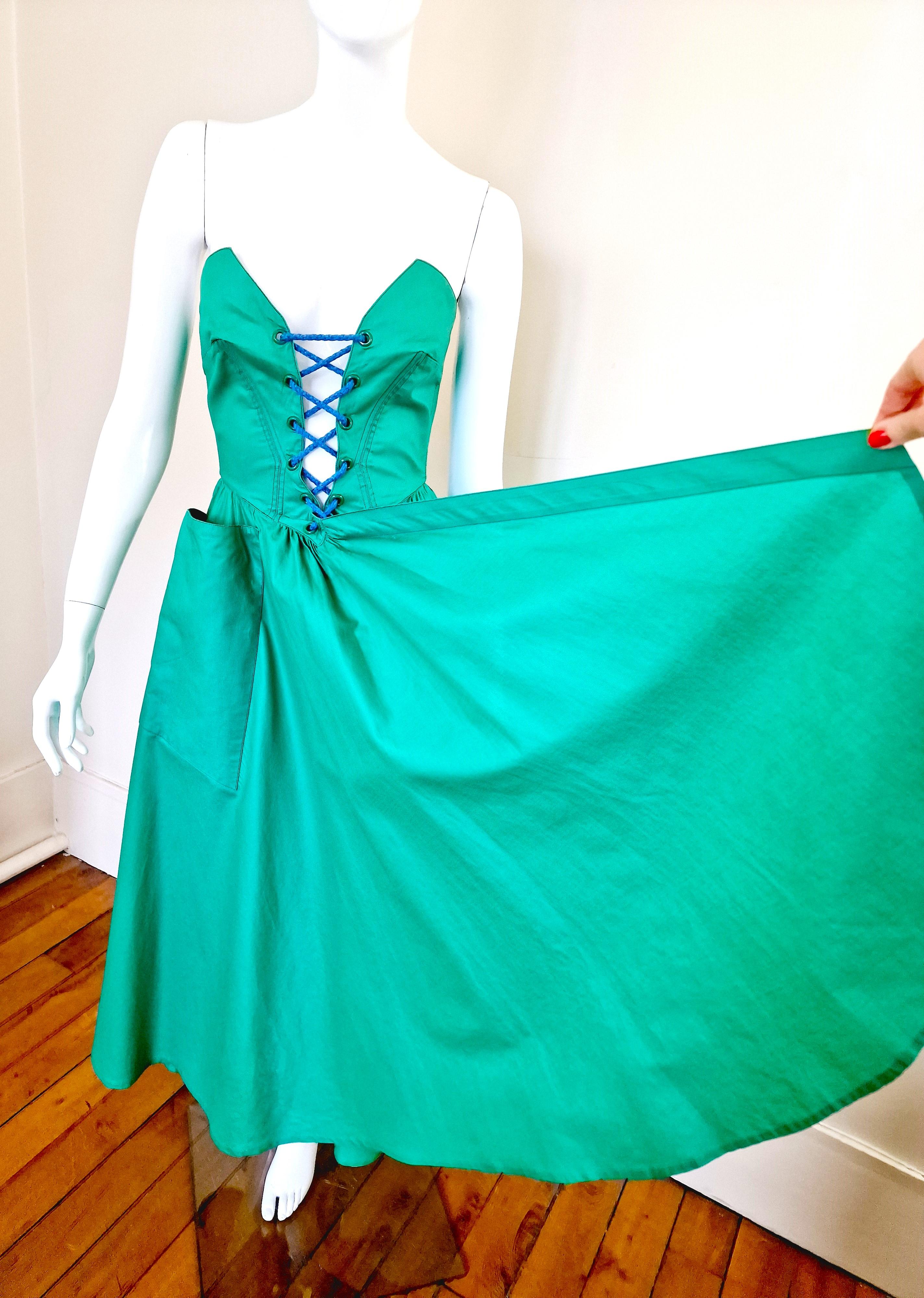 Thierry Mugler Corset Lace Up Green Vintage Couture Gown Prom Bustier Dress Pour femmes en vente