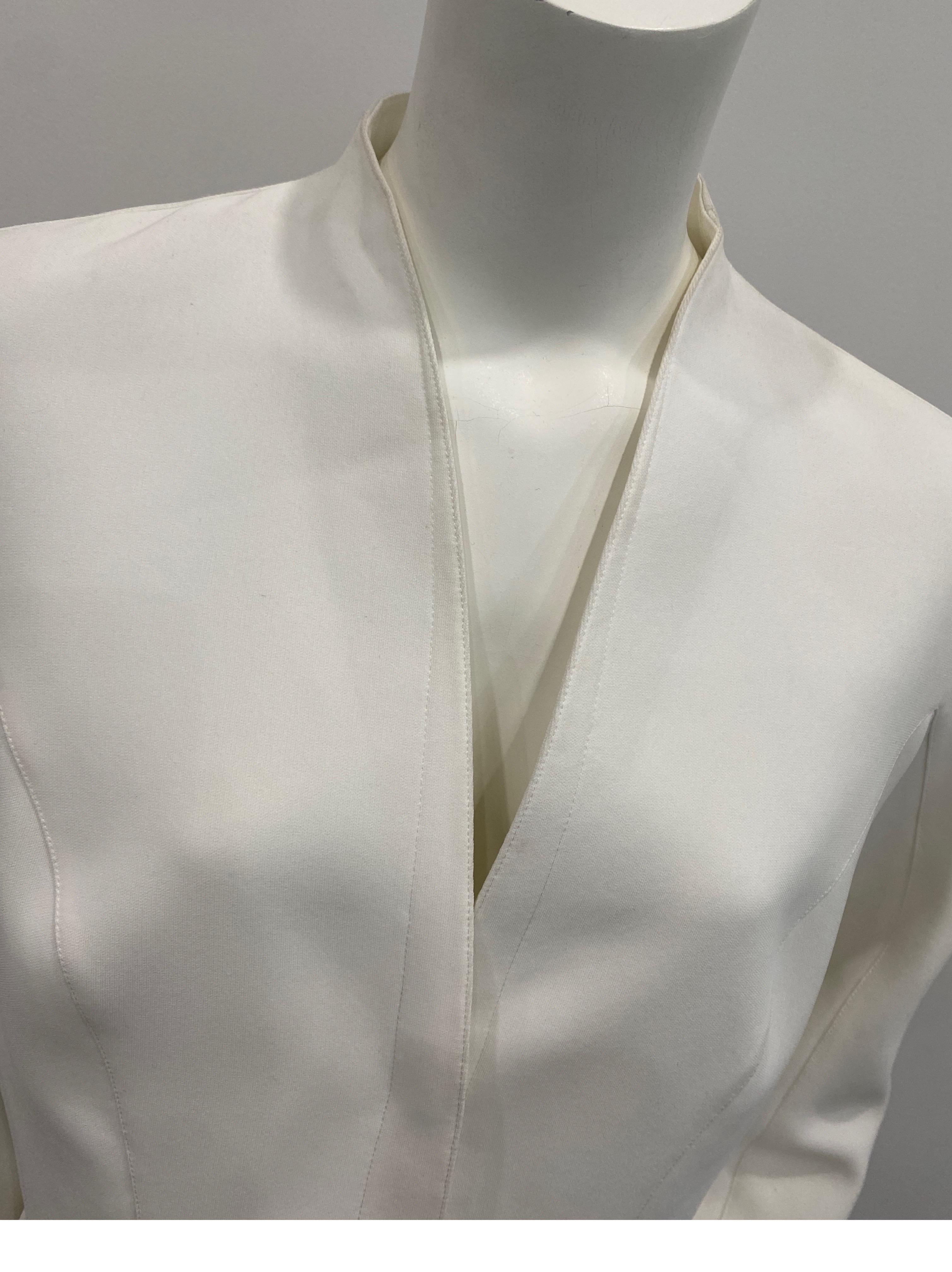 Veste blanche Thierry Mugler Couture des années 1990 avec détails métalliques argentés - Taille 46 en vente 7