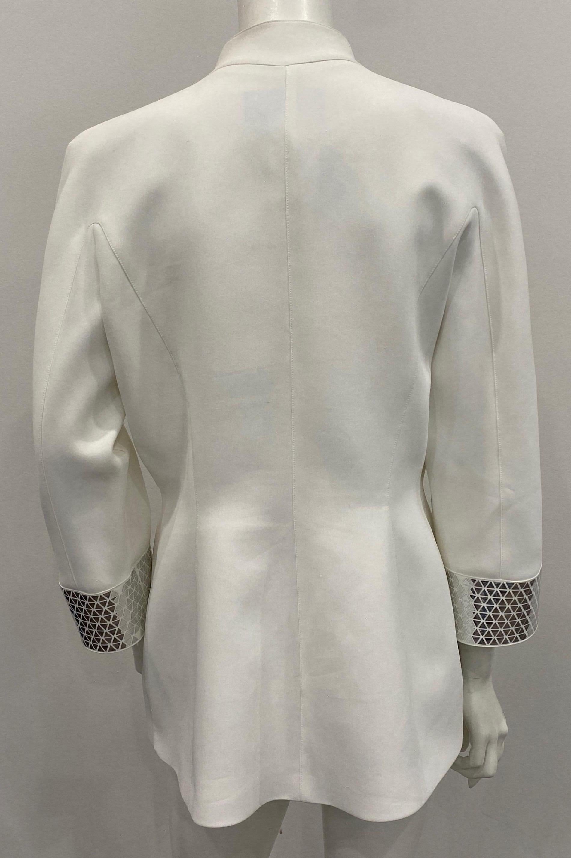 Thierry Mugler Couture 1990s White Jacket with Silver metallic details - Size 46 For Sale 4