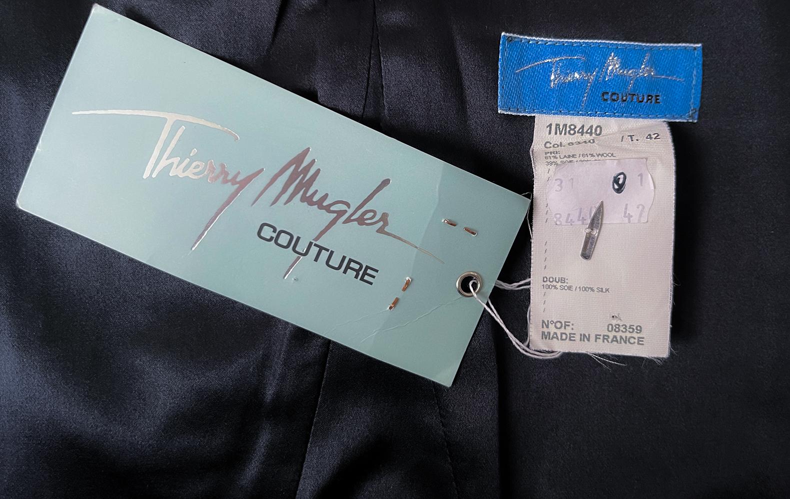 Thierry Mugler Couture 1997 Dramatisches Seidenkorsett-Top mit Mieder und Bustier aus Korsett im Angebot 2