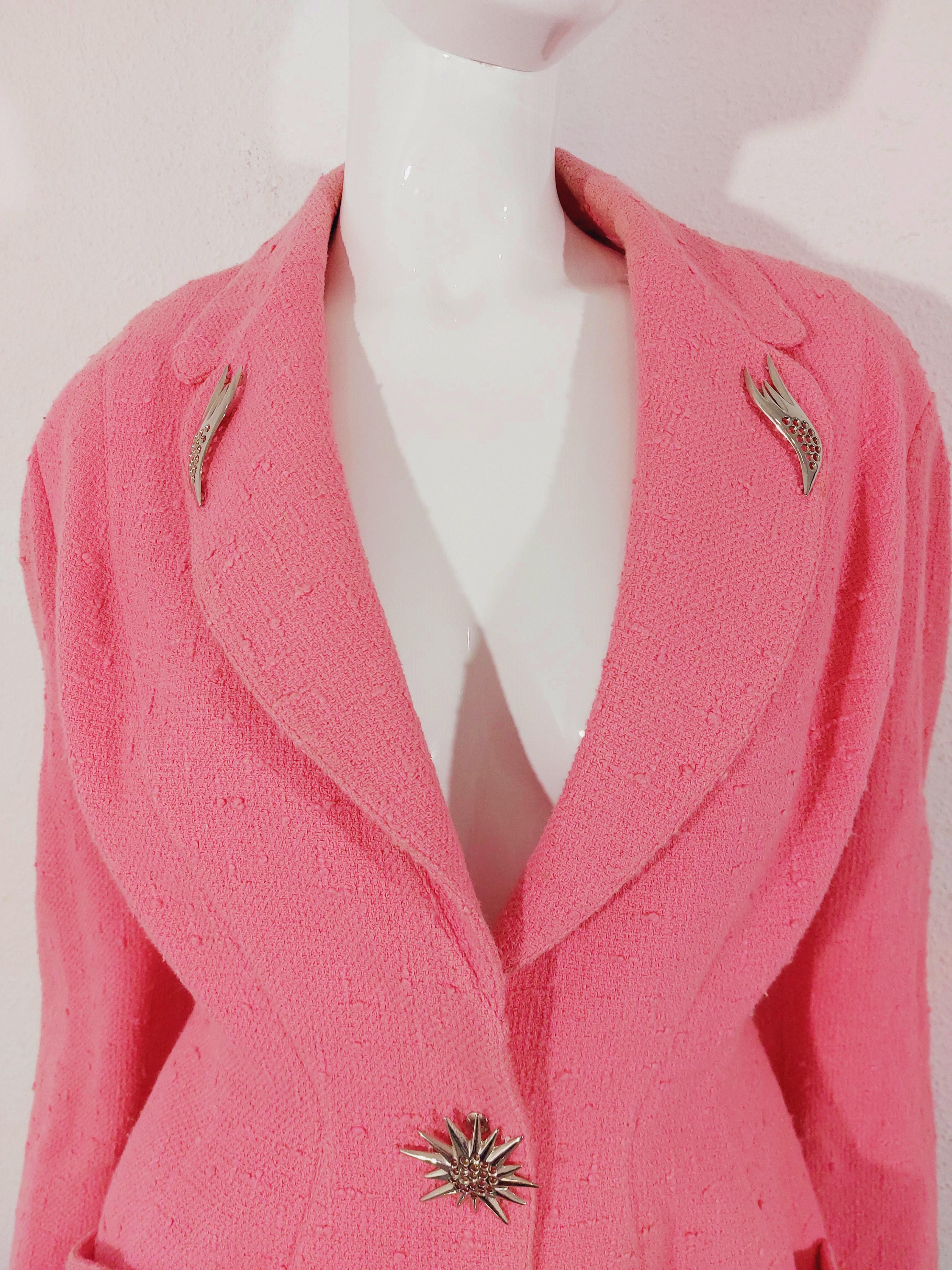 Thierry Mugler Couture Brooch FW 1990 Pin Pink Badge Blazer Skirt Suit Set For Sale 4