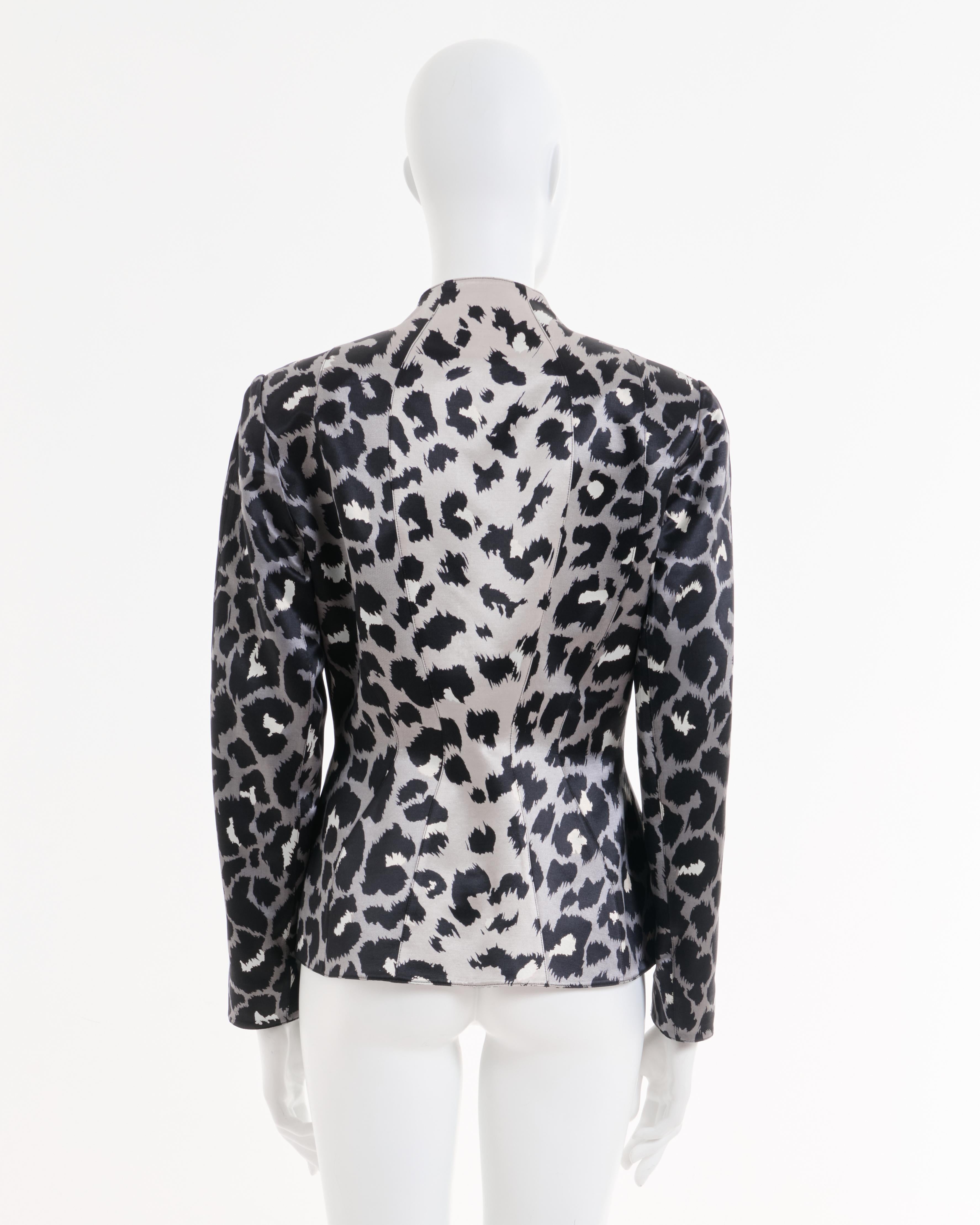 Thierry Mugler Couture F/W 2001 Grey silver cheetah silk jacket In Excellent Condition For Sale In Milano, IT