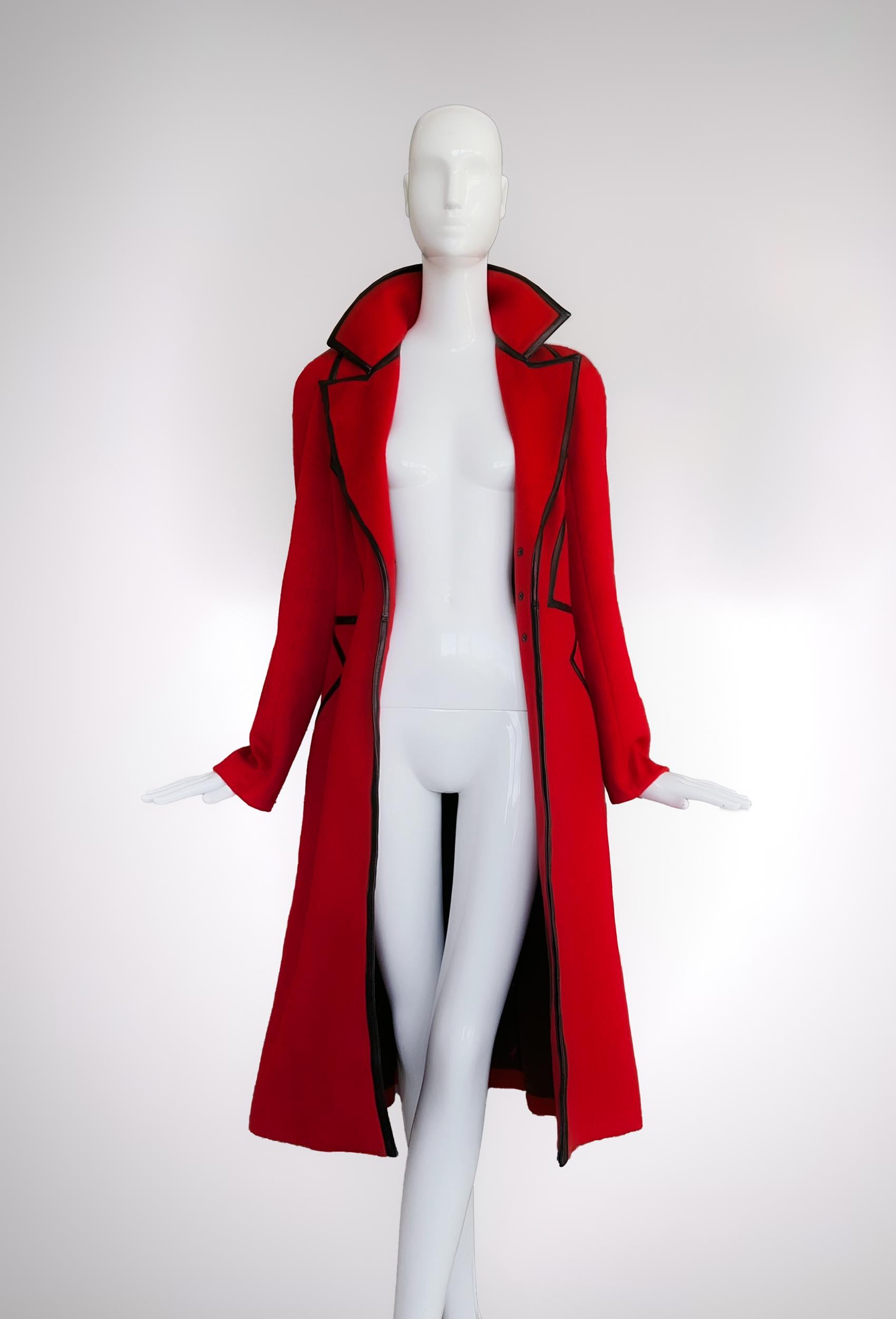 Extremely rare Thierry Mugler Couture coat. FW 2001 Collection.
Pure angora coat, pointy black leather details.
Femme fatale - elegant and sexy unique statement piece.
Spectacular vintage Designer piece! Very rare Collectors Piece in the most