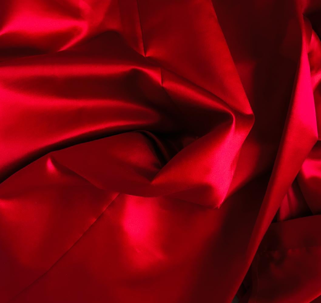 Thierry Mugler Couture FW 1997 Goddess Silk Evening Gown Red Dress For Sale 3