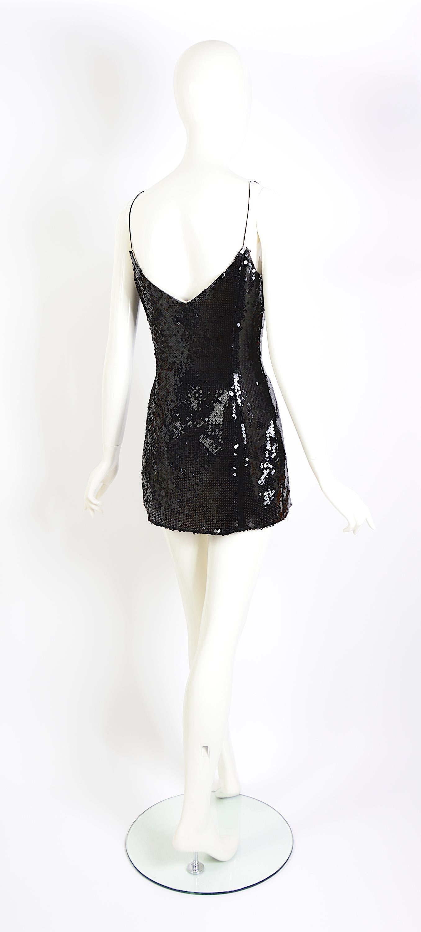 Mini robe ou top à bretelles spaghetti en paillettes noires numérotées Thierry Mugler couture en vente 1