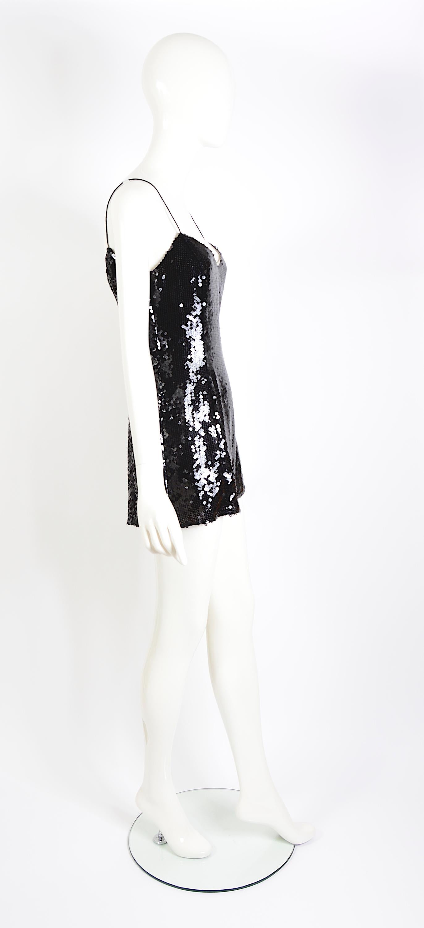 Mini robe ou top à bretelles spaghetti en paillettes noires numérotées Thierry Mugler couture en vente 3