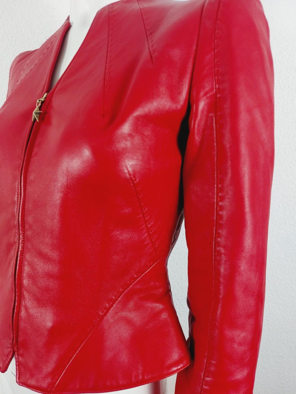 Thierry Mugler Couture Red Leather Lamb Runway Wasp Waist Motorcycle 90s Jacket In Good Condition In PARIS, FR