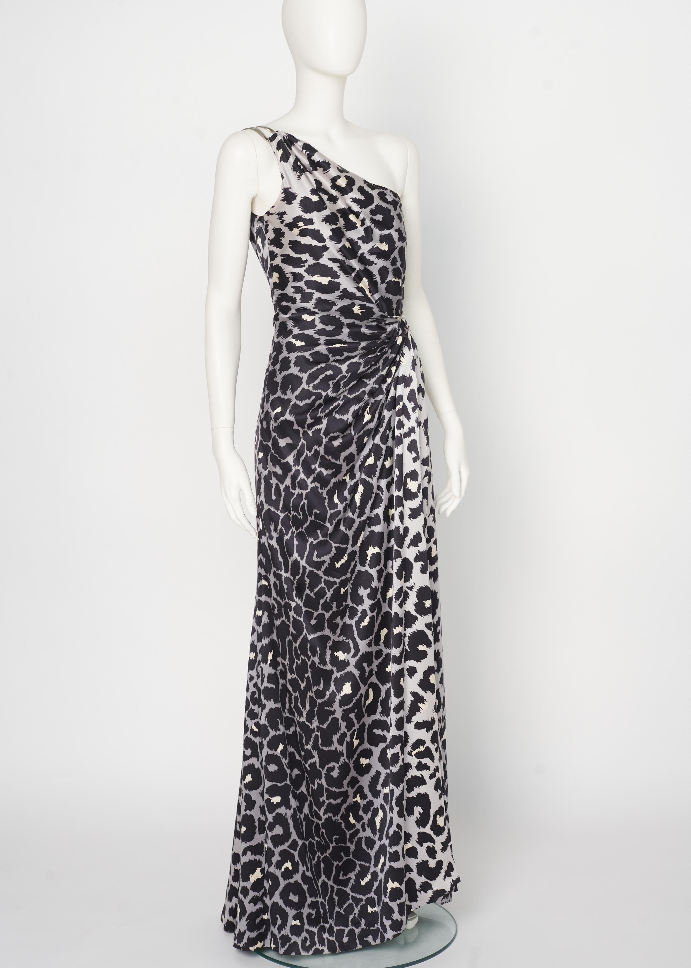 Thierry Mugler Couture Runway One-Shoulder Silk-Satin Evening Gown, FW2001-2002 10