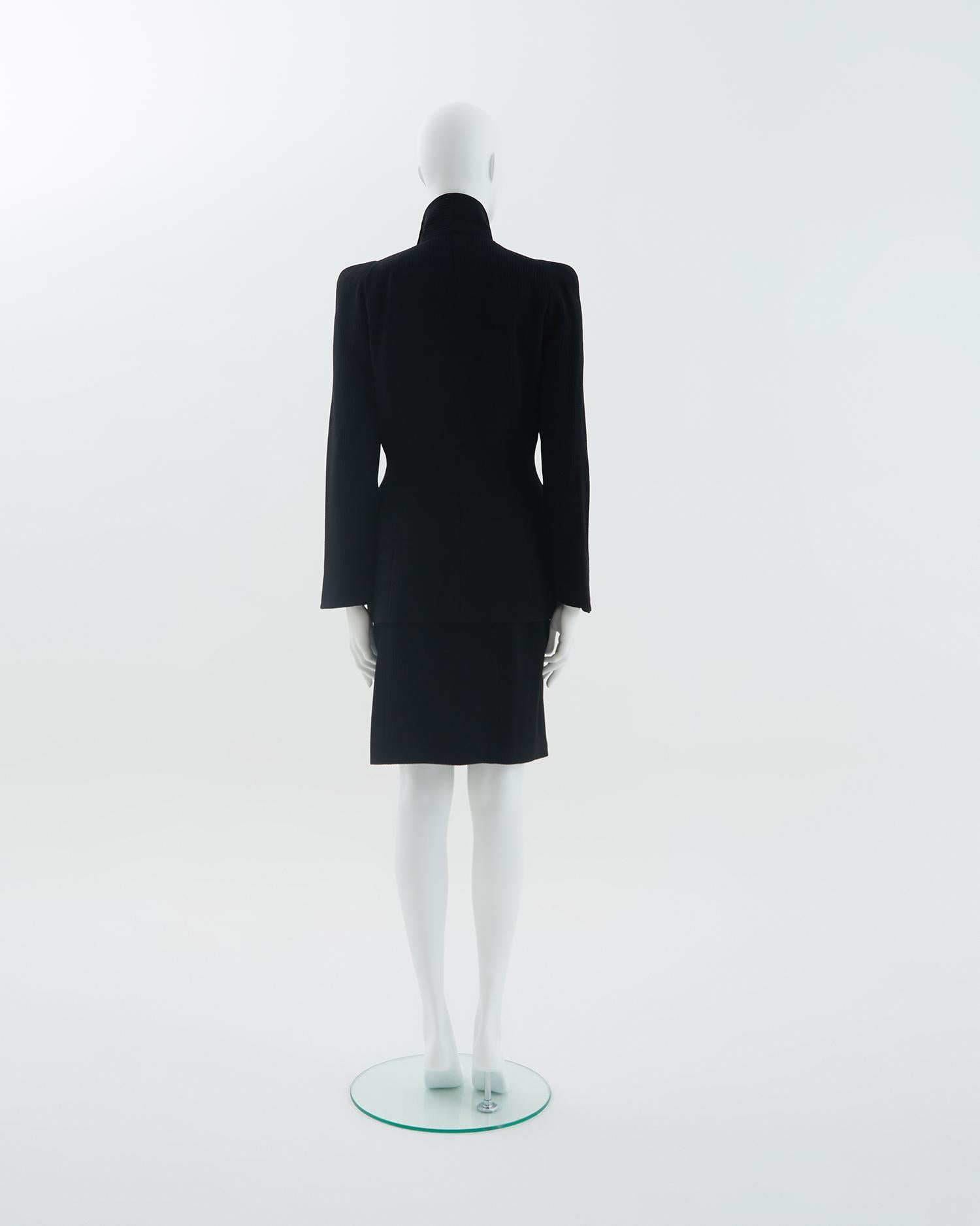 Thierry Mugler Anzug mit strukturiertem Rock aus schwarzer Wolle, Anfang der 1990er Jahre (Black) im Angebot