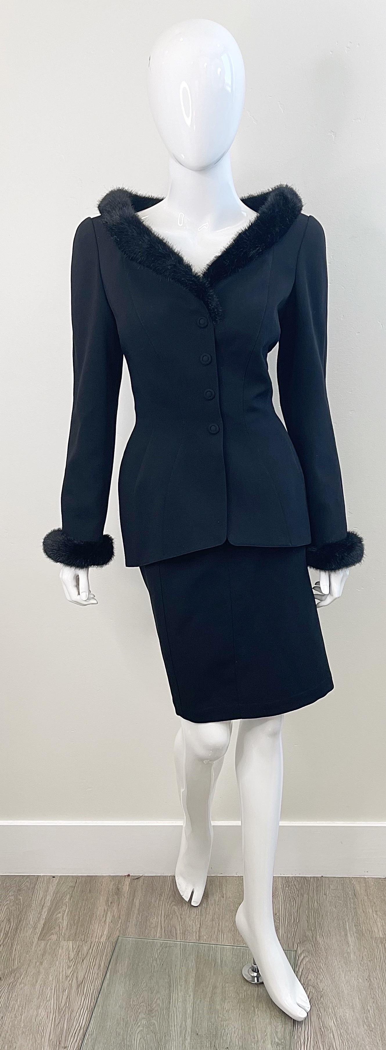 Thierry Mugler Fall 1991 Black Faux Fur Trim Size 40 / 6 Vintage 90 Skirt Suit For Sale 11