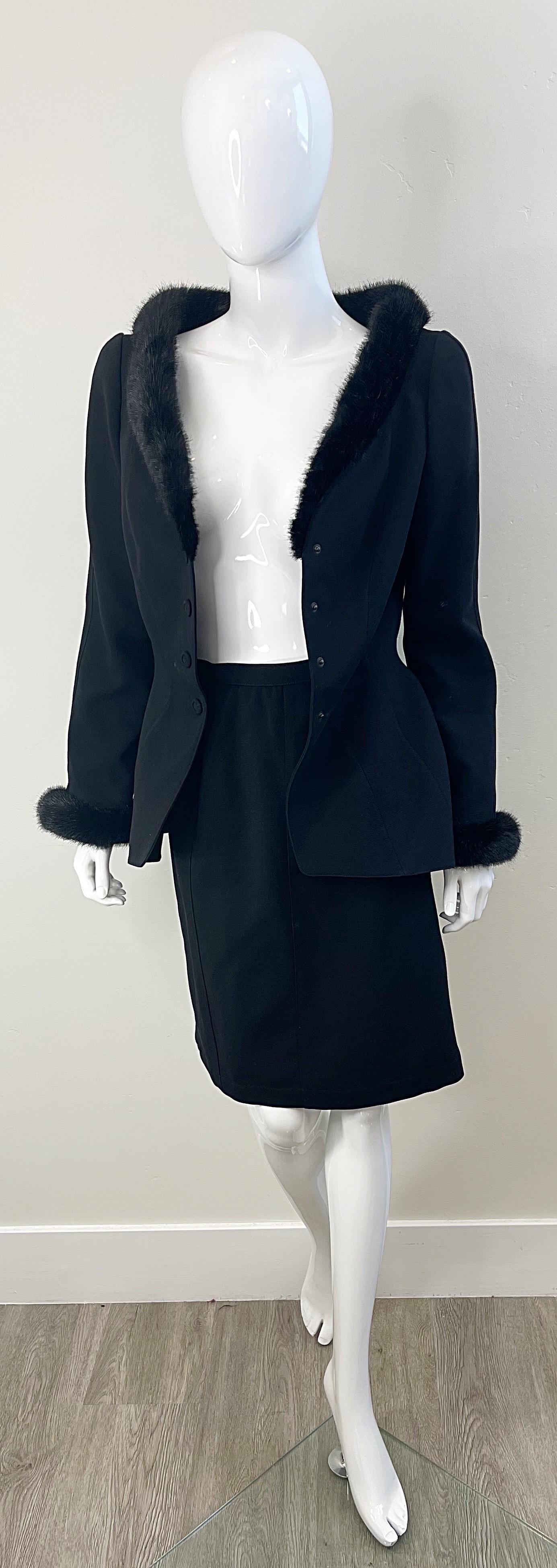 Thierry Mugler Fall 1991 Black Faux Fur Trim Size 40 / 6 Vintage 90 Skirt Suit For Sale 13