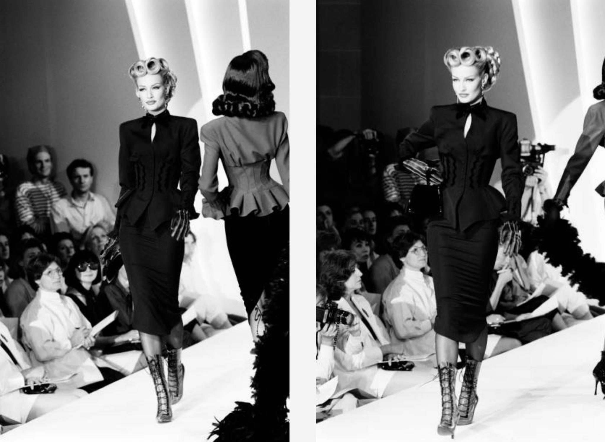 Thierry Mugler Autunno 1992 Nero Runway Fulmineo Abito Giacca Gonna in vendita 11