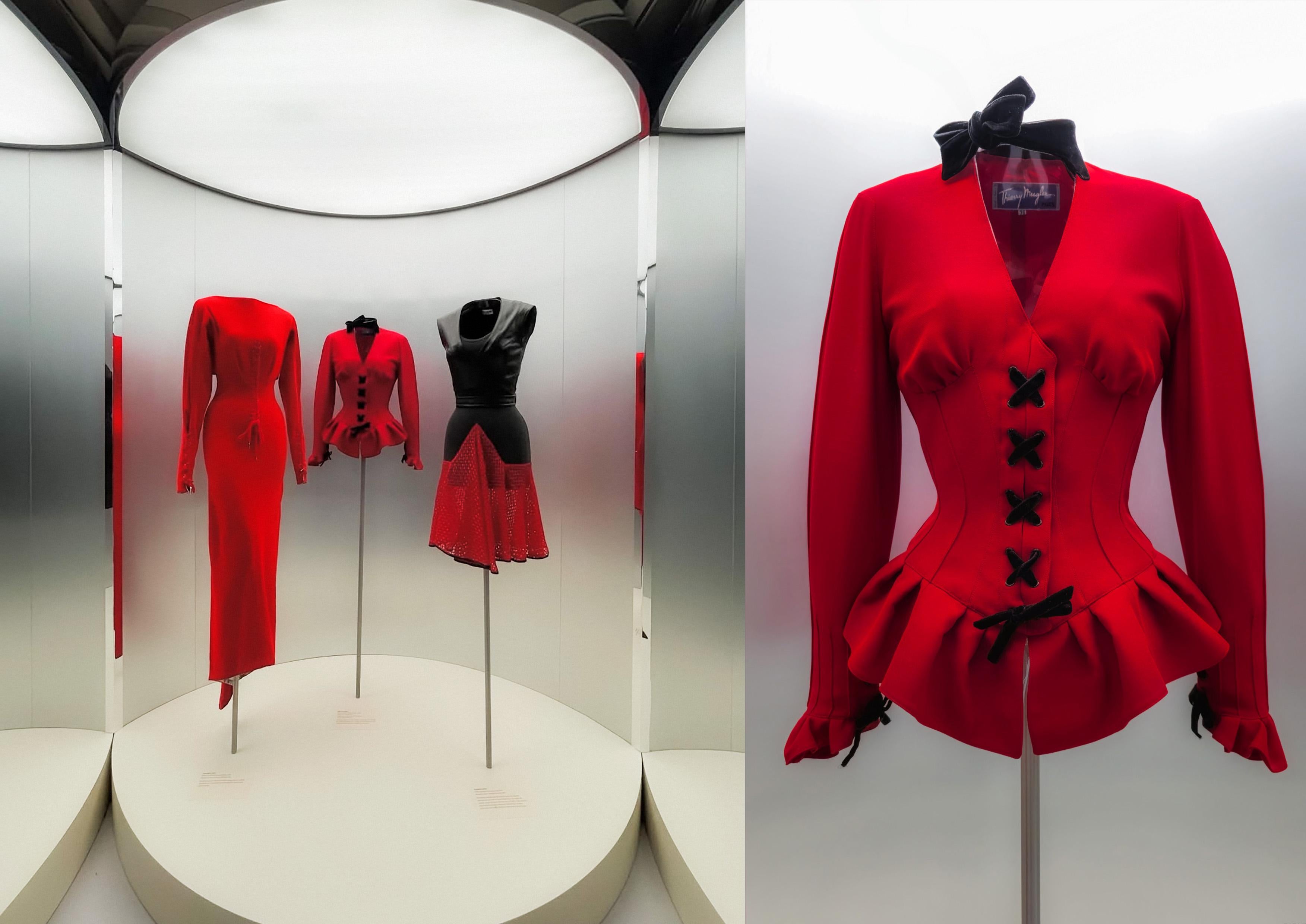 Thierry Mugler Fall 1992 Red Runway Suit Jacket Skirt Museum Worthy For Sale 3