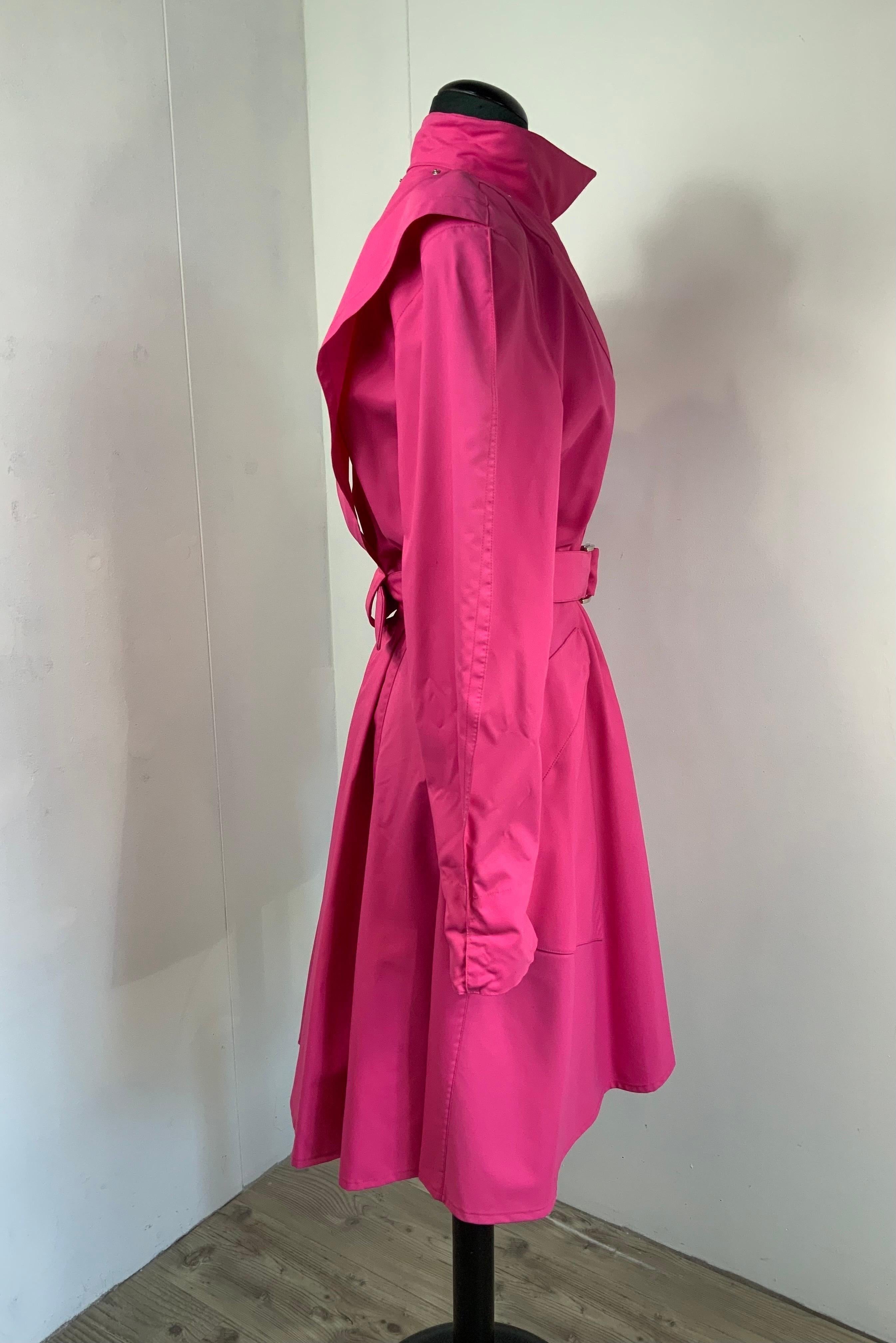 Red Thierry Mugler fucsia vintage trench  For Sale