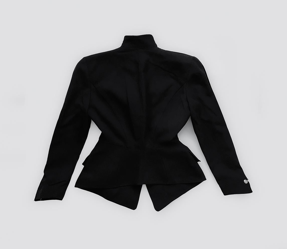 Thierry Mugler FW 1990 Sculptural Dramatic Silhouette Jacket Black Metal Chain For Sale 7