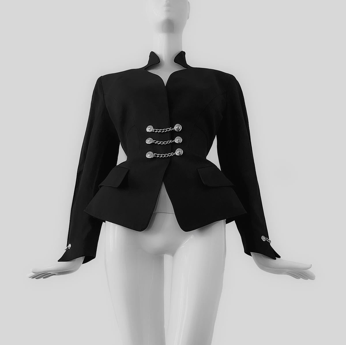 Thierry Mugler FW 1990 Sculptural Dramatic Silhouette Jacket Black Metal Chain For Sale 10