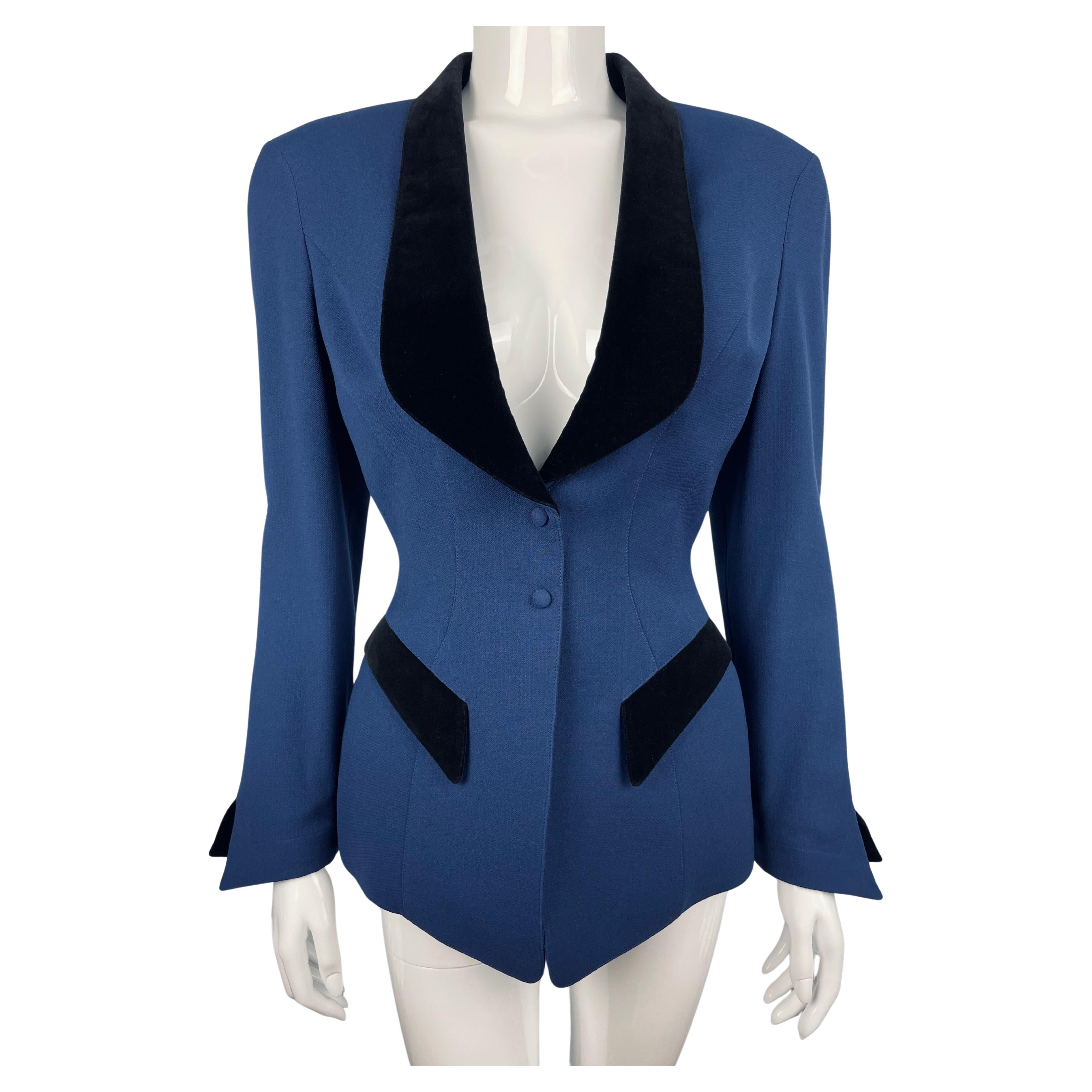 Thierry Mugler FW 1992 Blue Smoking Jacket Velvet Details