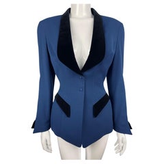 Thierry Mugler FW 1992 Blaue Smokingjacke Samt Details