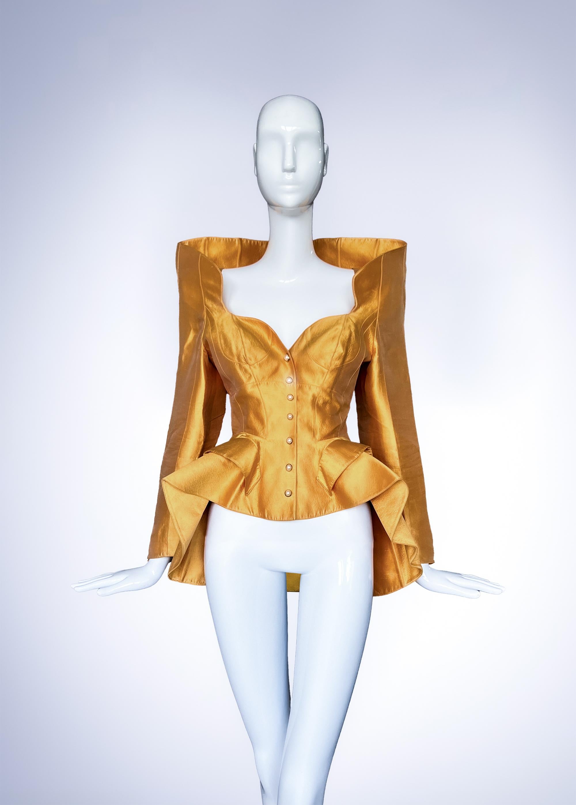 Thierry Mugler FW 1995 Gold Silk Runway Jacket seen on Kate Moss For Sale 2