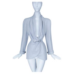 Thierry Mugler FW 1996 Skulpturale Jacke aus weicher Wolle Thierry Mugler FW 1996 Skulpturale Jacke aus weicher Wolle