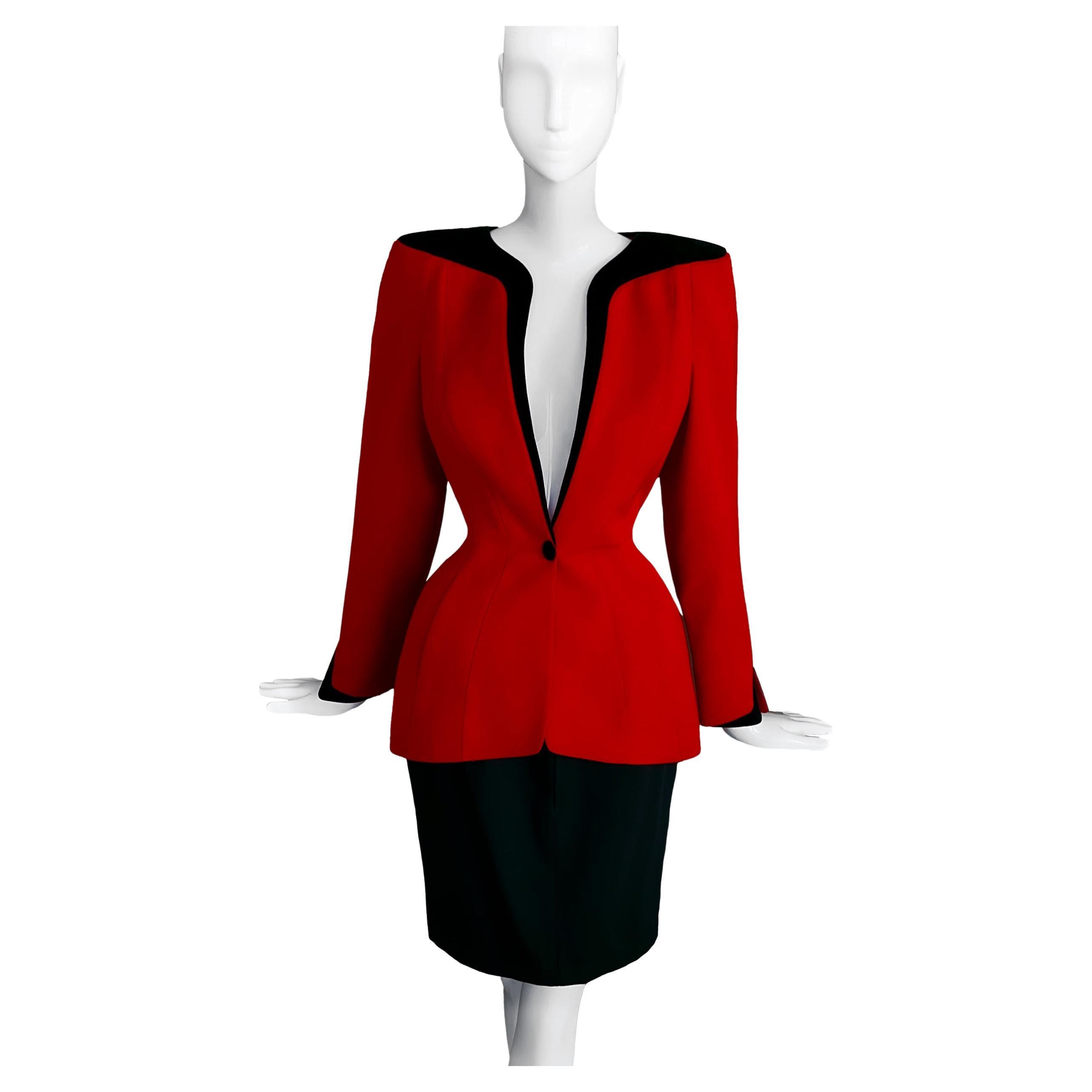 Thierry Mugler FW 1998/99 Suit Dramatic Deep V-Neck Jacket and Skirt Red Black  For Sale