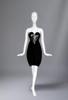 Thierry Mugler FW1986 'Hiver Russe' Sweetheart Dress Black Velvet & Sequin Heart